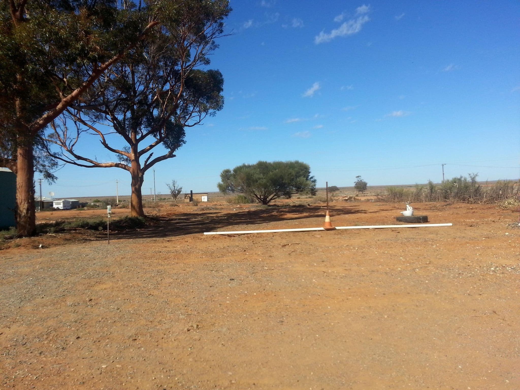Street view near Coburn Hotel Camping, Broken Hill — © bob3bob3 (CC BY-SA · Mapillary)
