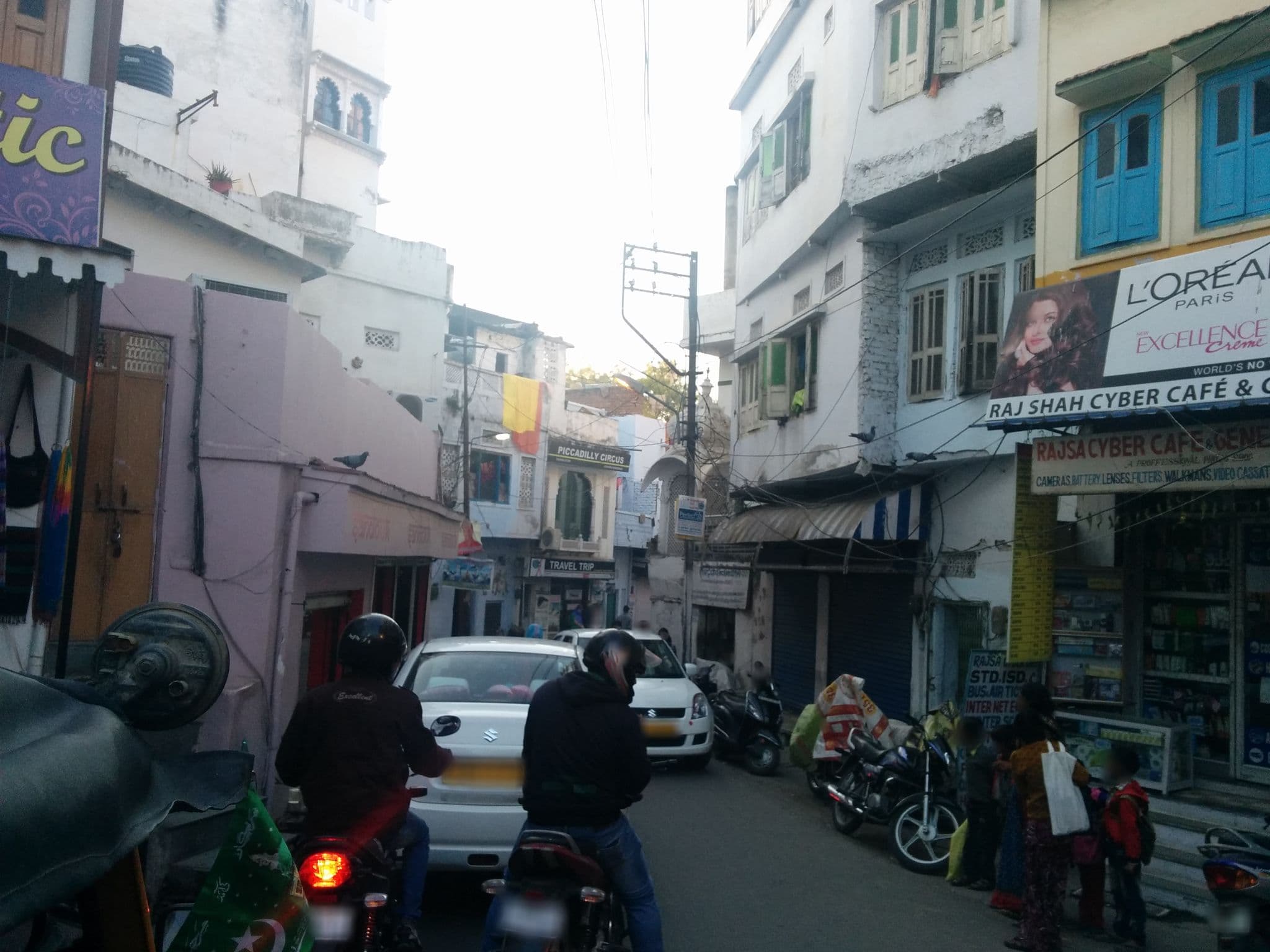 Street view near Athenas, Udaipur