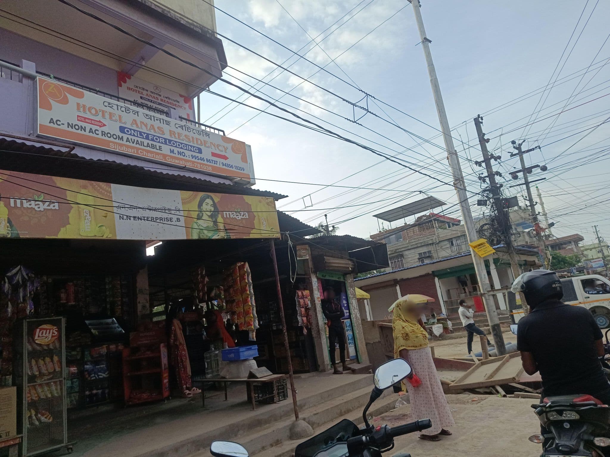 Street view near Hotel Tripti, Dispur — © aasthak (CC BY-SA · Mapillary)