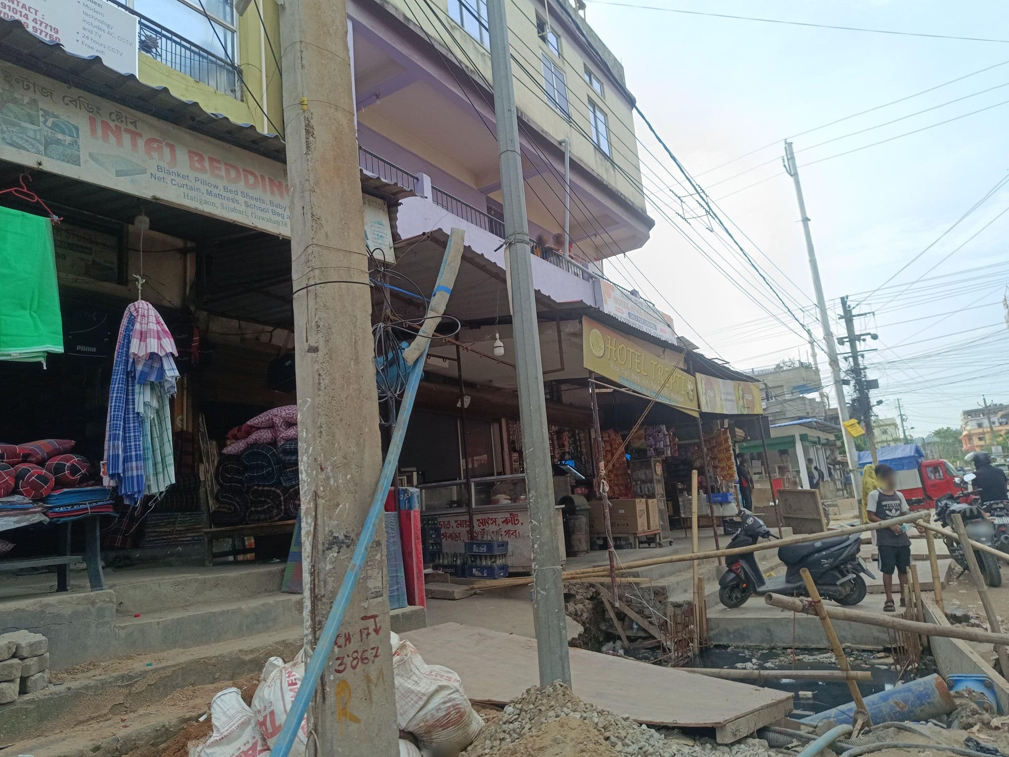 Street view near Rizwan Hotel, Dispur — © aasthak (CC BY-SA · Mapillary)