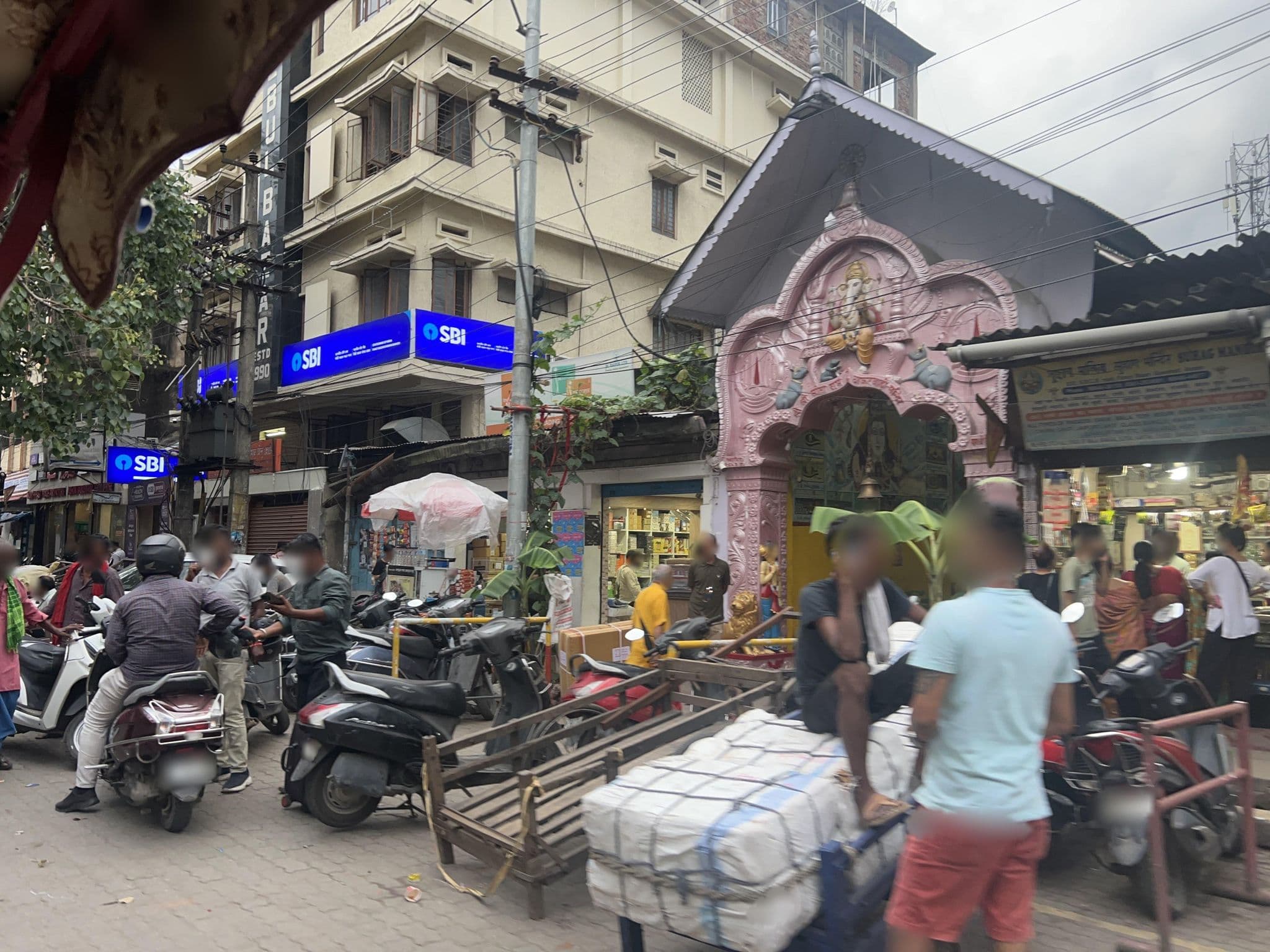 Street view near Lala Hotel, Guwahati