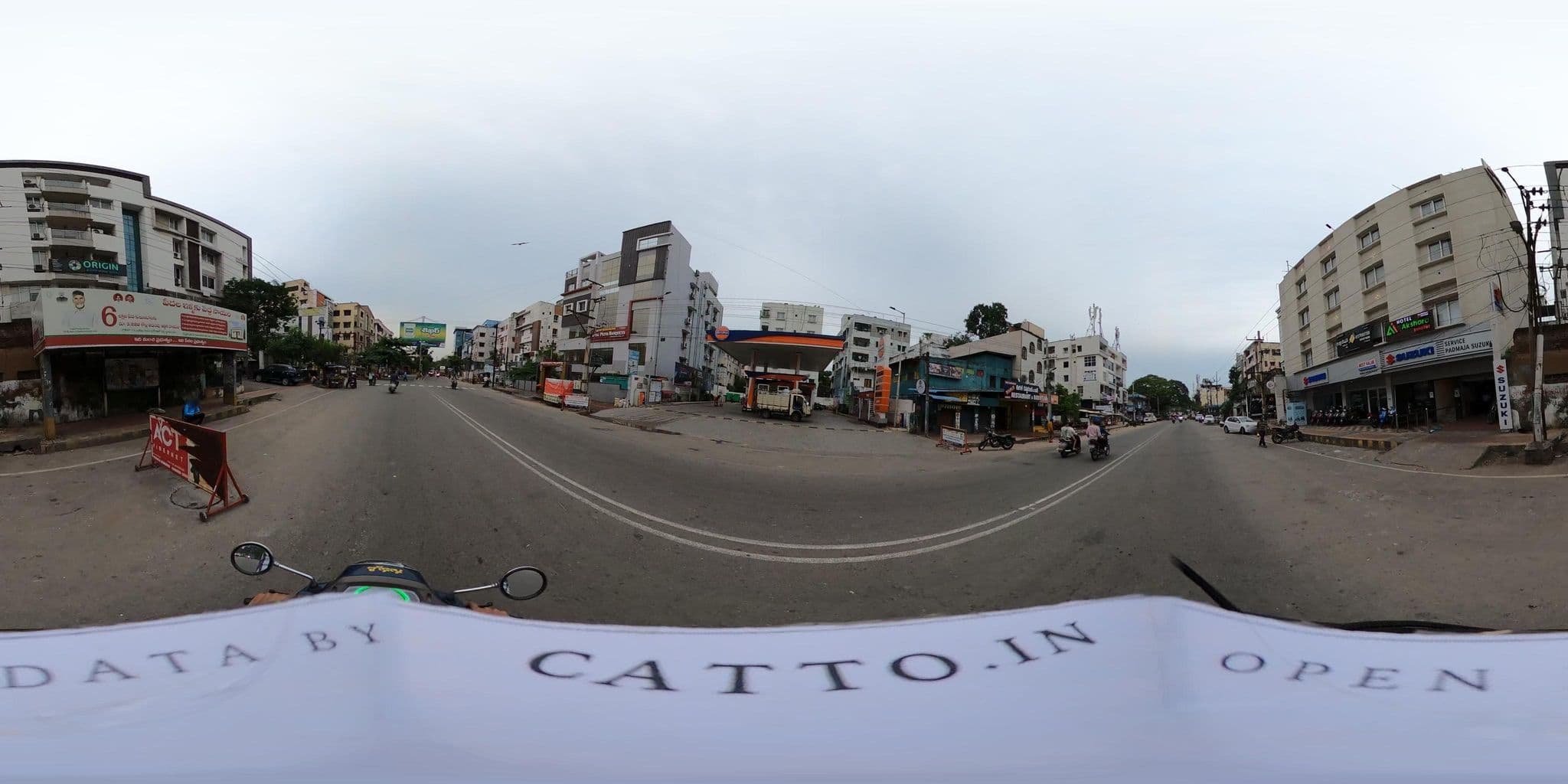 Street view near Hotel Akshara, Rasapūdipalem — © Catto (CC BY-SA · Mapillary)