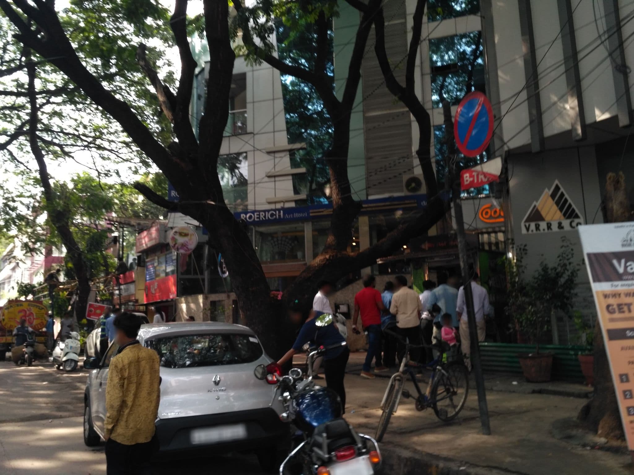 Street view near Santrina Hotels, Bengaluru