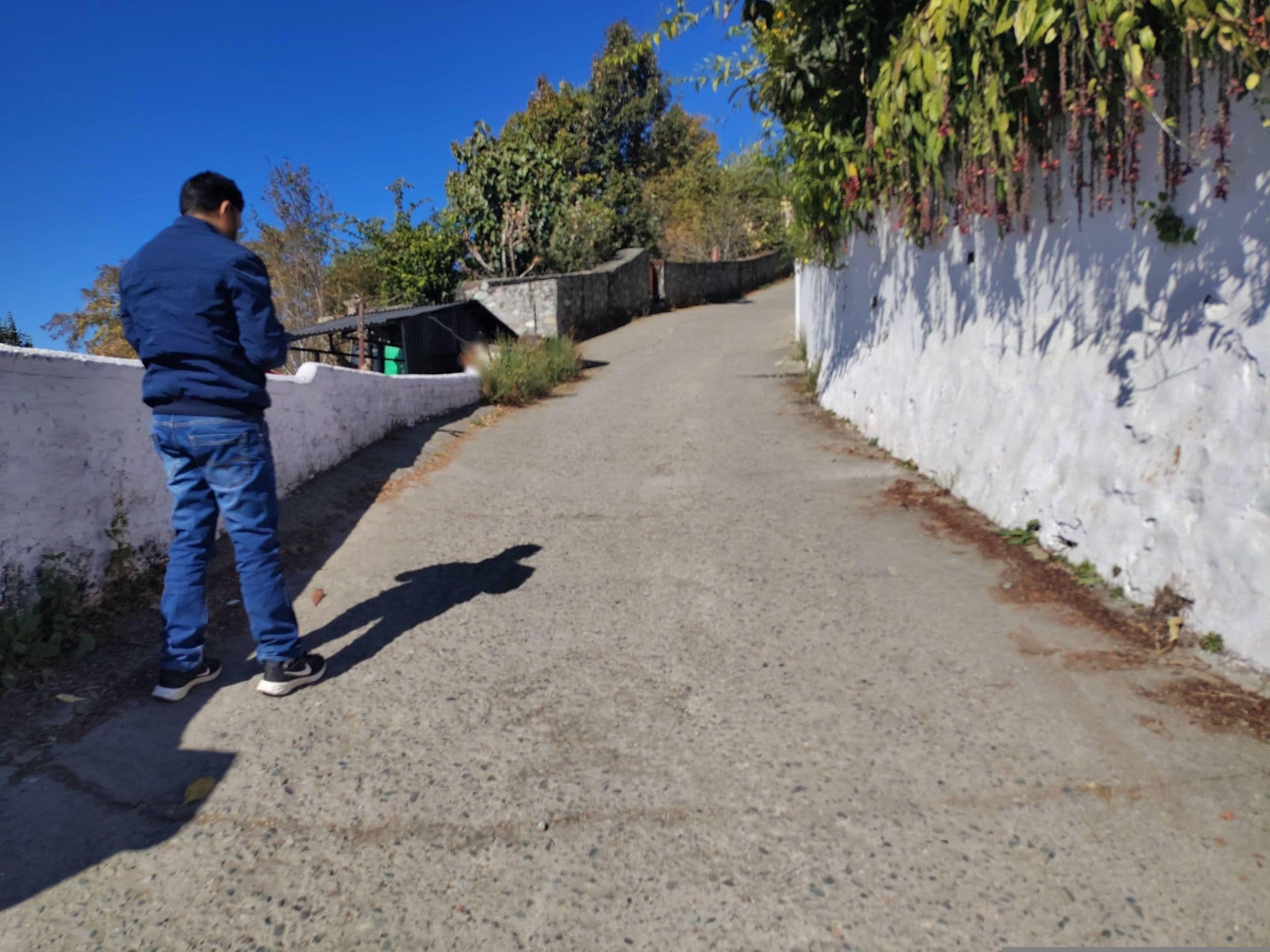 Street view near Noble Nook Stay Bhimtal, Bhīm Tāl — © RBT (CC BY-SA · Mapillary)