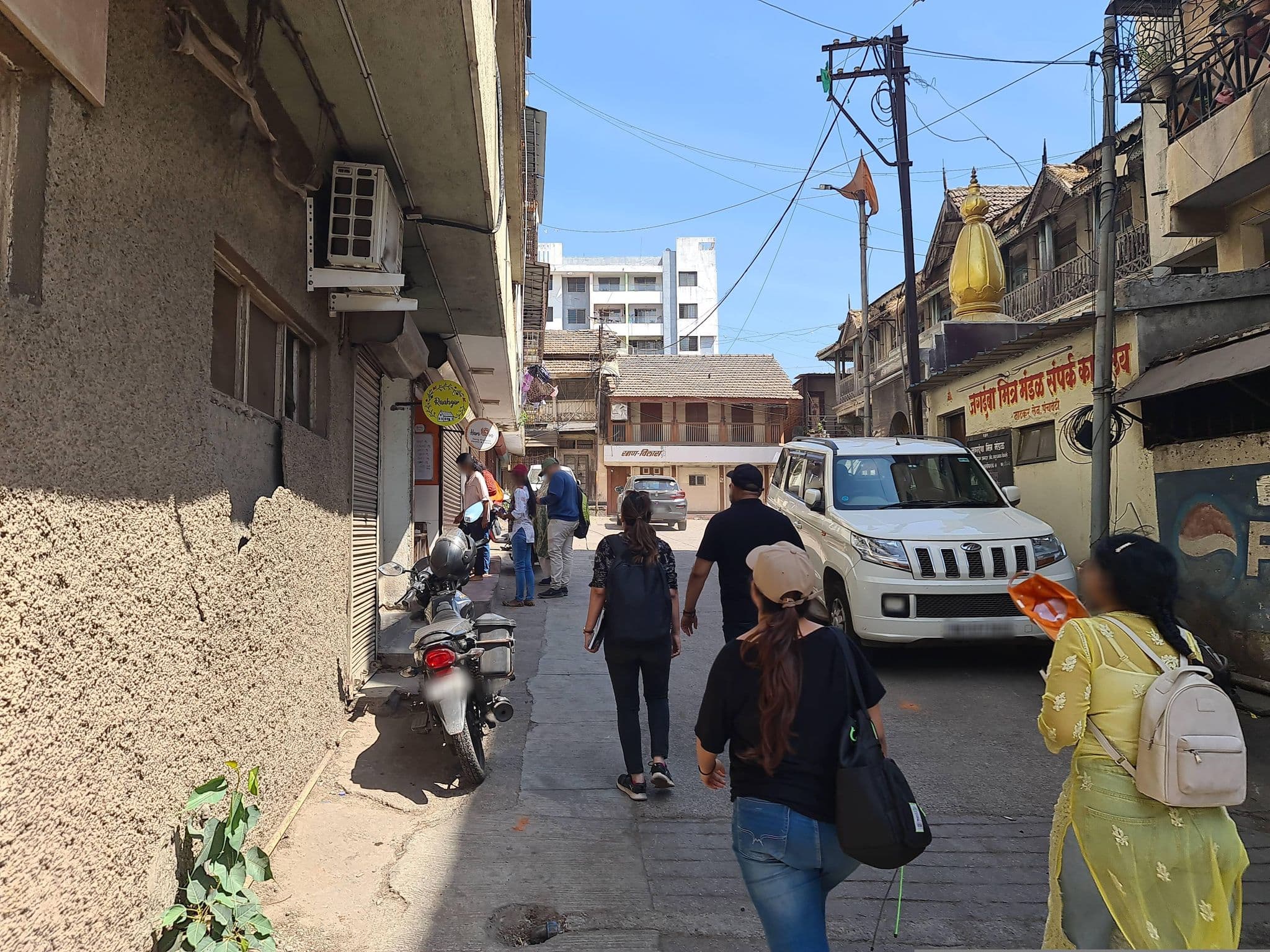 Street view near Raahgir, Nashik — © arpankaj999 (CC BY-SA · Mapillary)