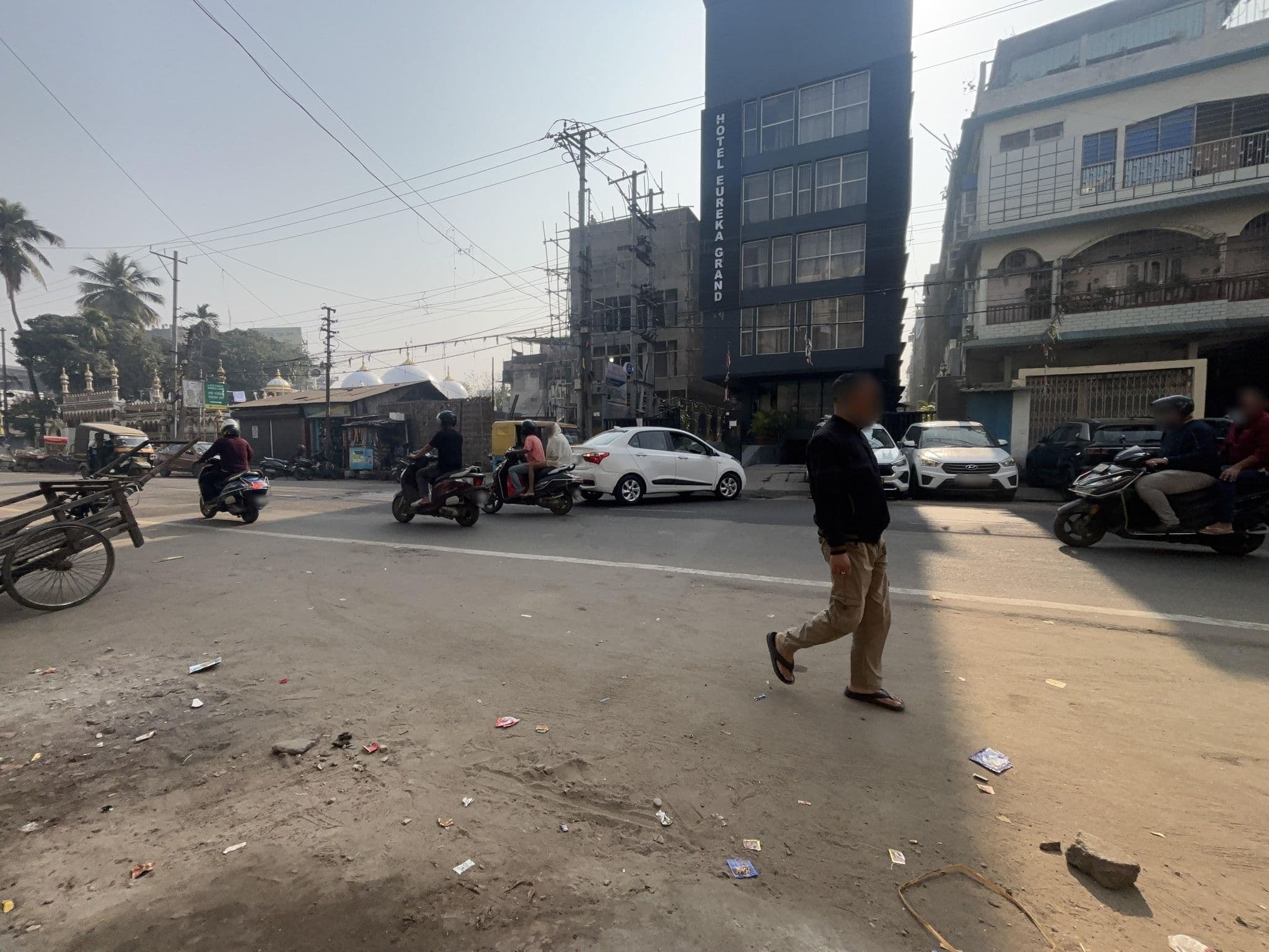 Street view near Hotel Eureka grand, Guwahati — © Arshiya_gred03 (CC BY-SA · Mapillary)