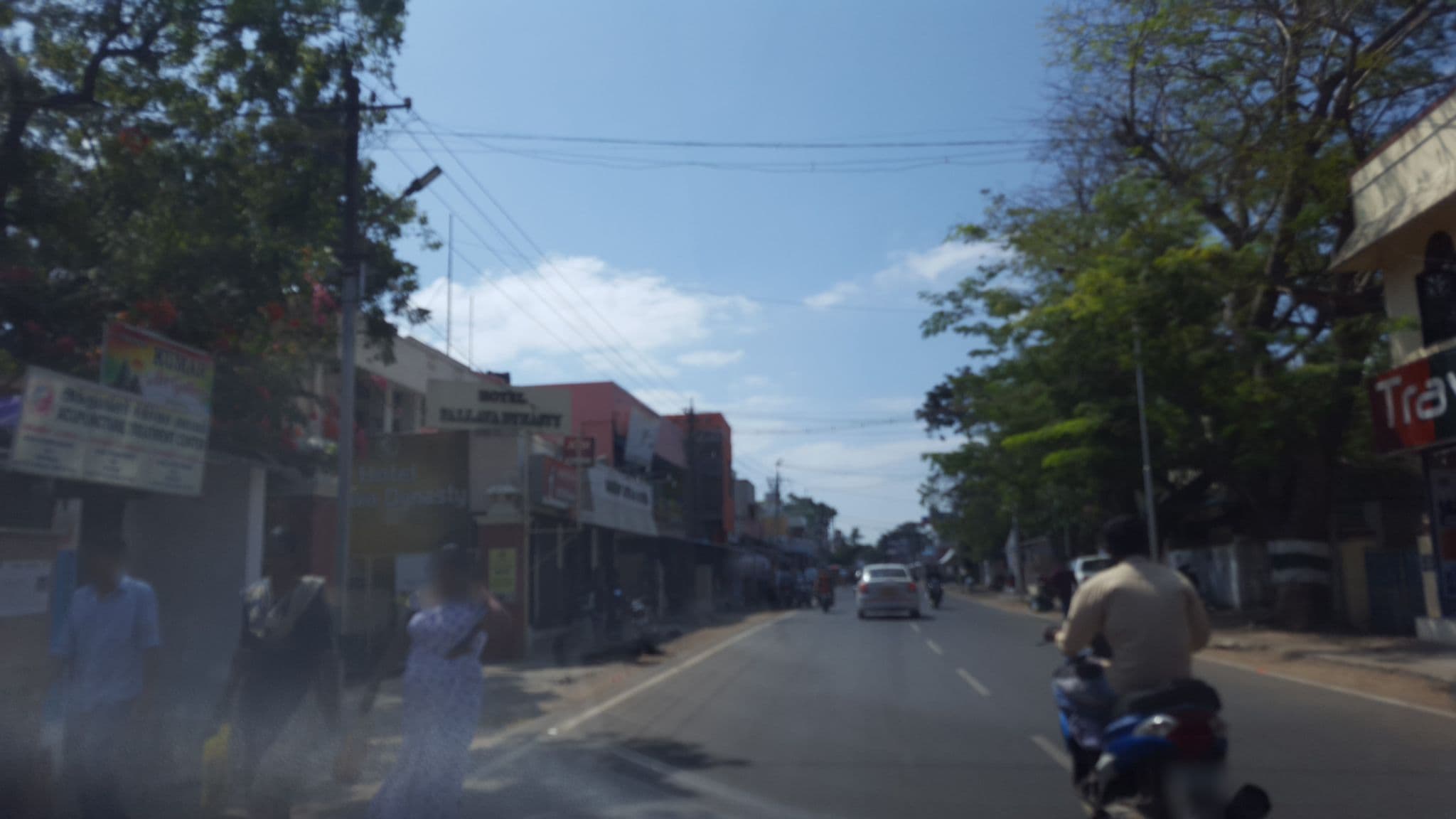 Street view near Sriniasa paradise, Mahabalipuram — © jayp (CC BY-SA · Mapillary)