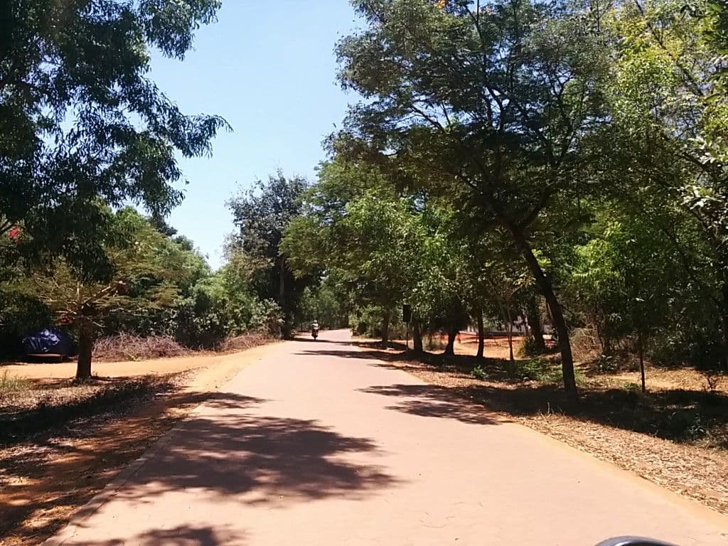 Street view near Arka Guesthouse, Auroville — © sashazykov (CC BY-SA · Mapillary)