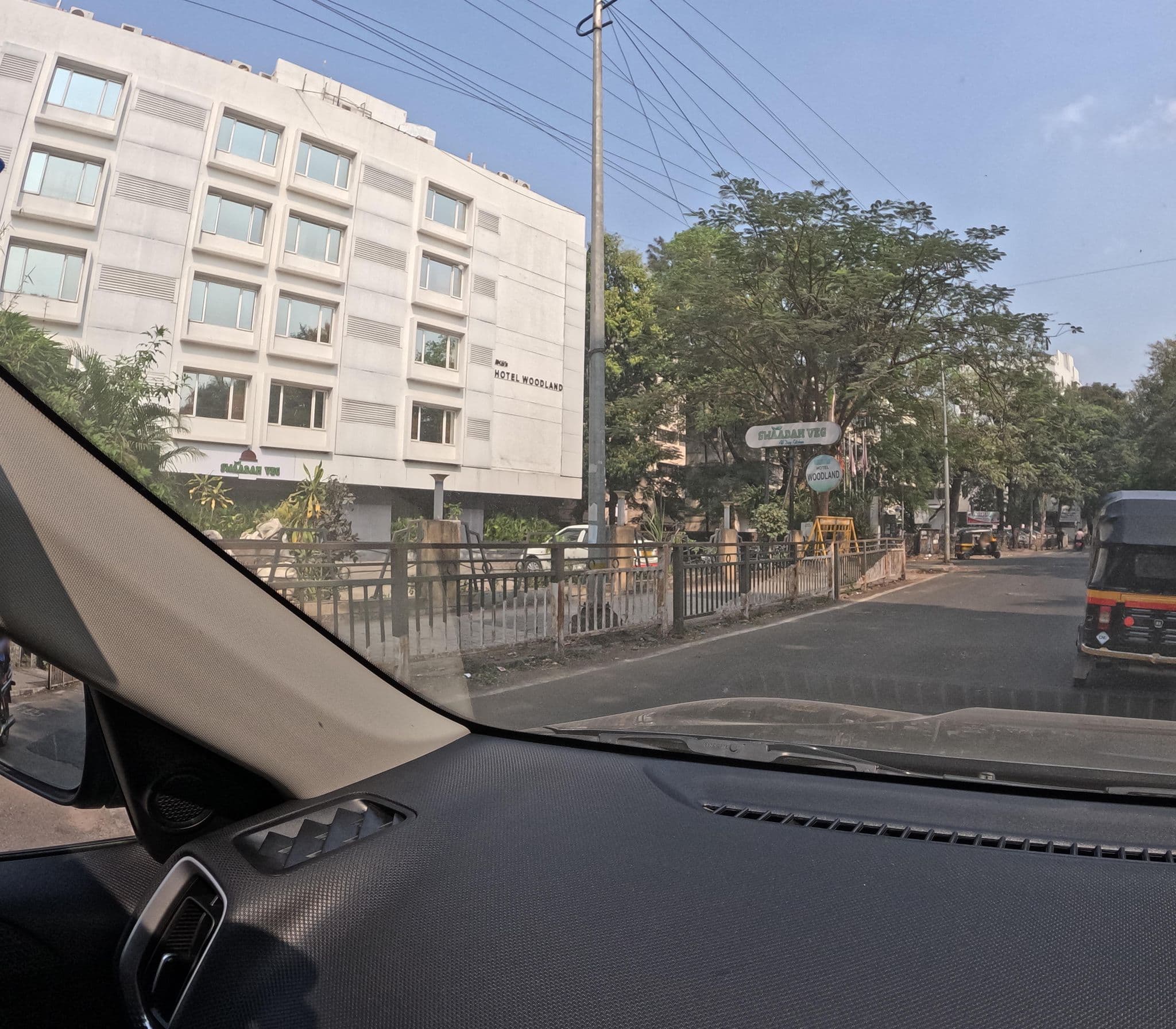 Street view near Hotel Woodland, Pune — © cartofy (CC BY-SA · Mapillary)