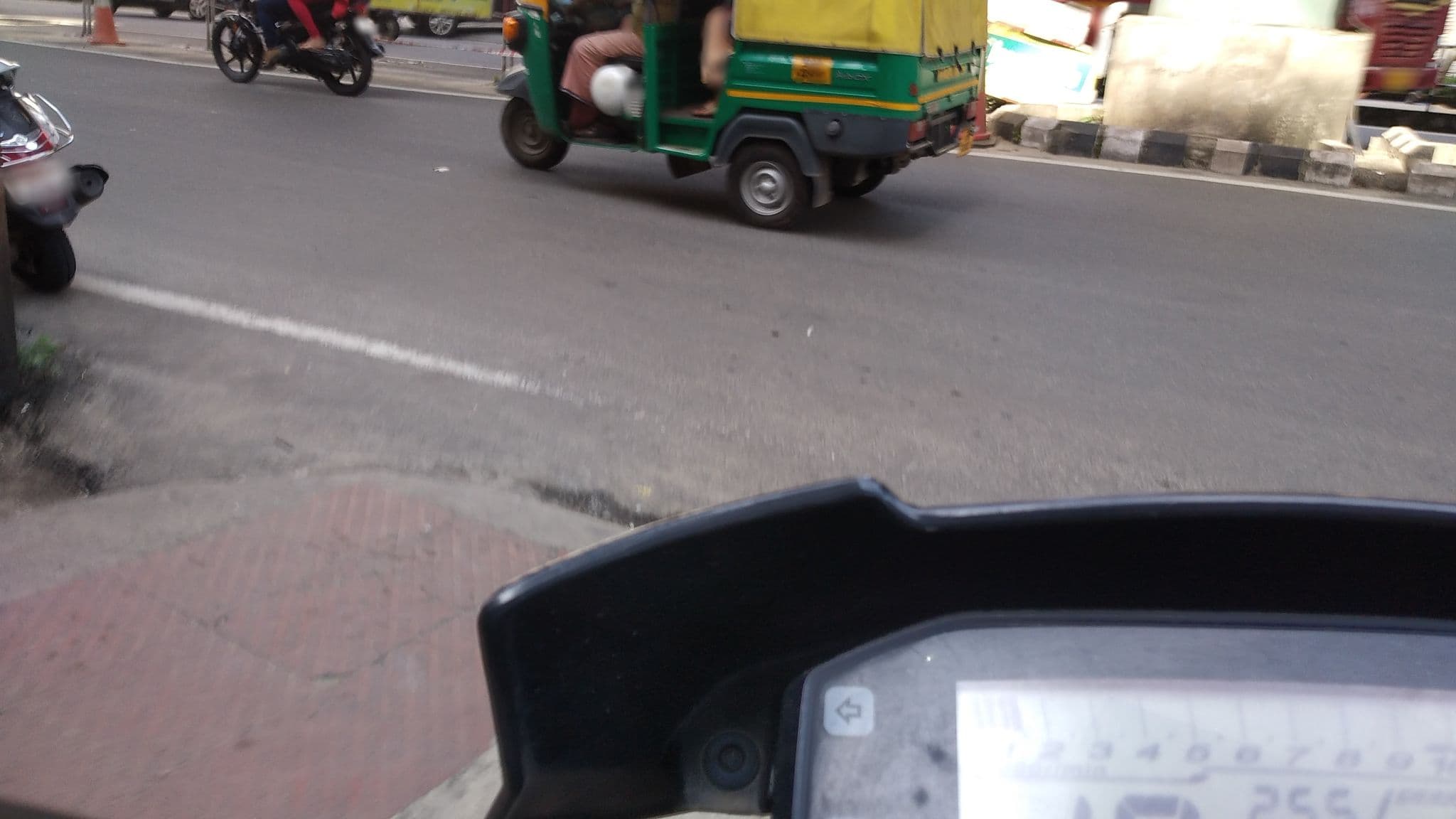 Street view near Hotel Abad Plaza, Kanayannur — © jothishbabu (CC BY-SA · Mapillary)