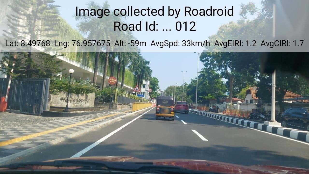 Street view near Hyatt Regency, Thiruvananthapuram