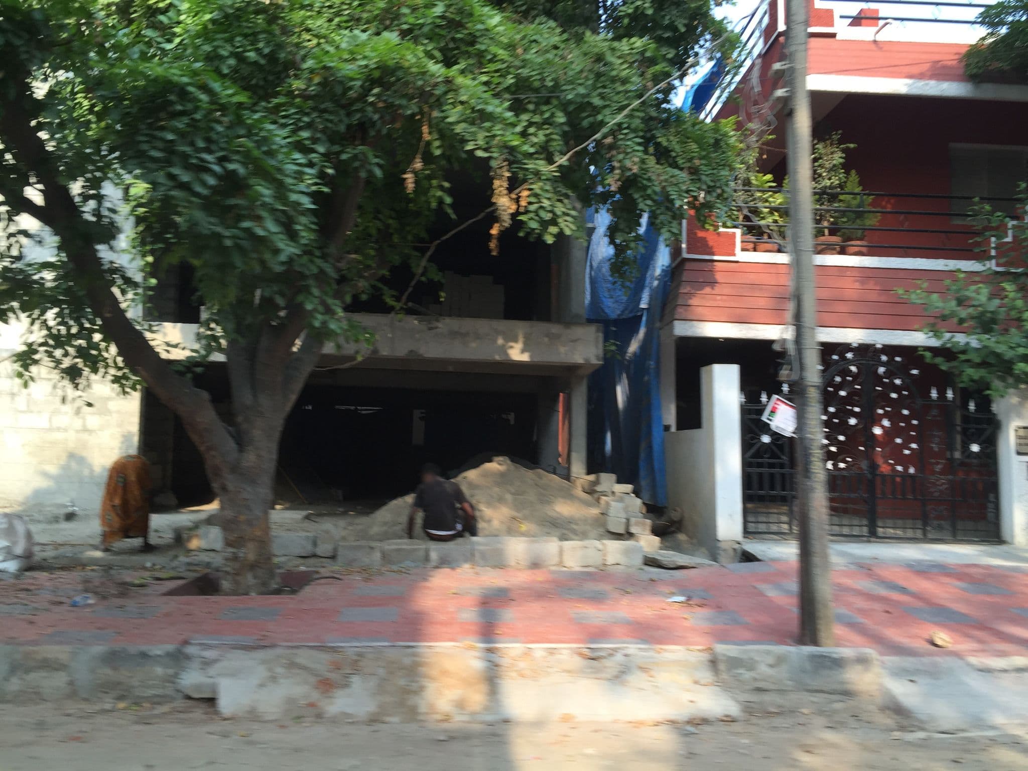 Street view near Regal Suites, Bengaluru