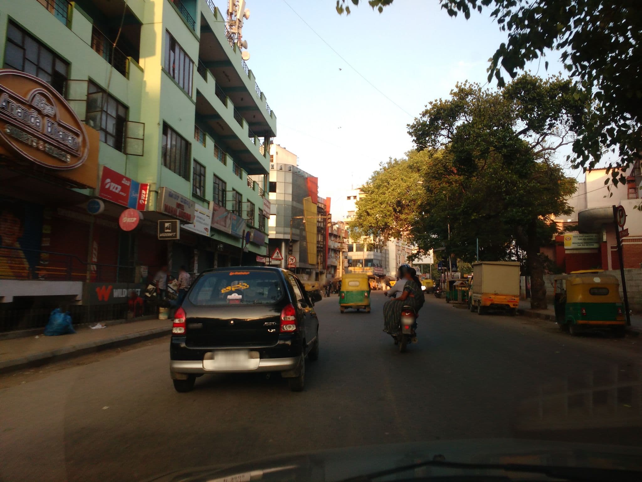 Street view near Gokul Majestic Lodging, Bengaluru