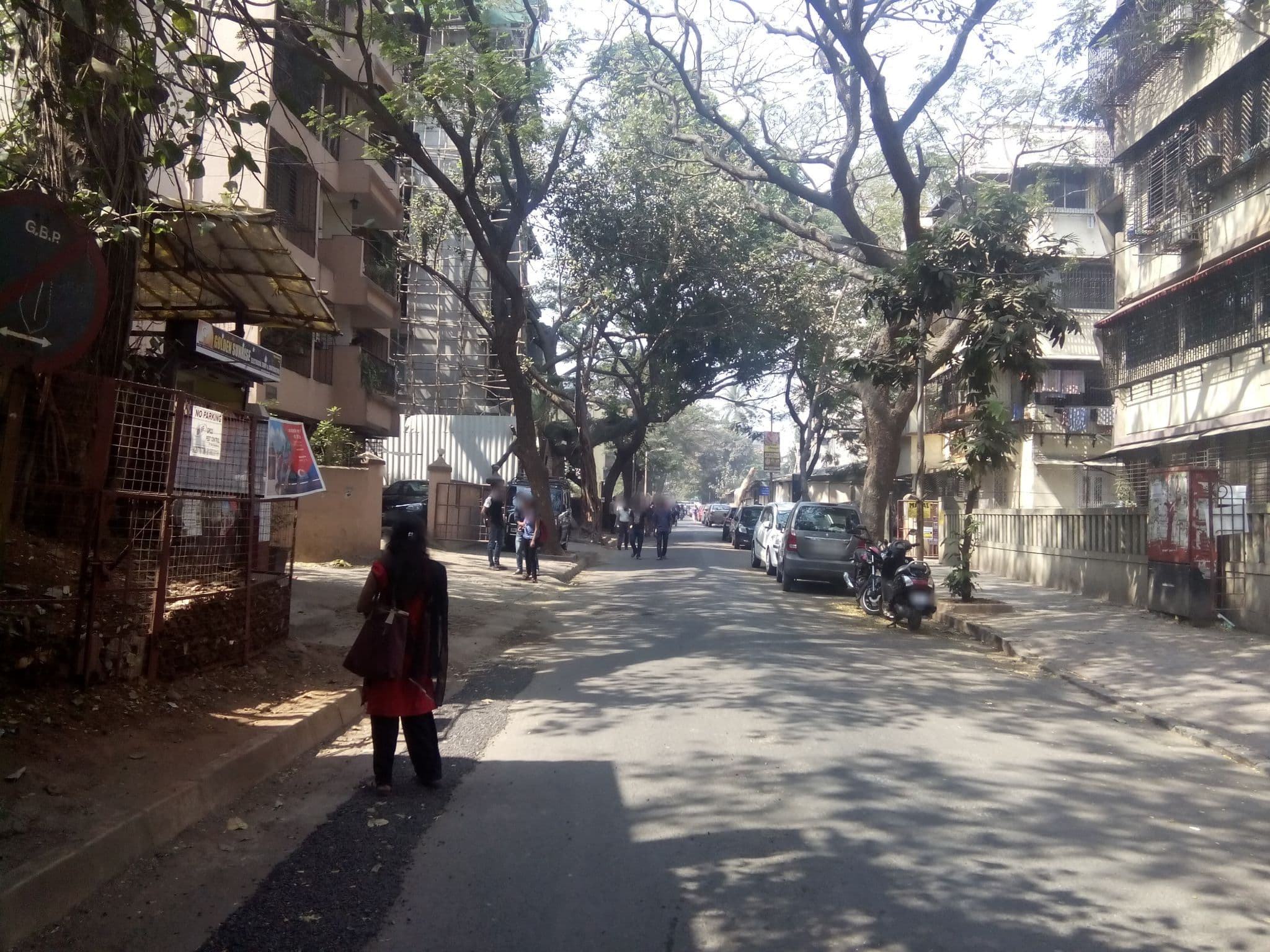Street view near Shangrila, Dhārāvi — © kokila (CC BY-SA · Mapillary)