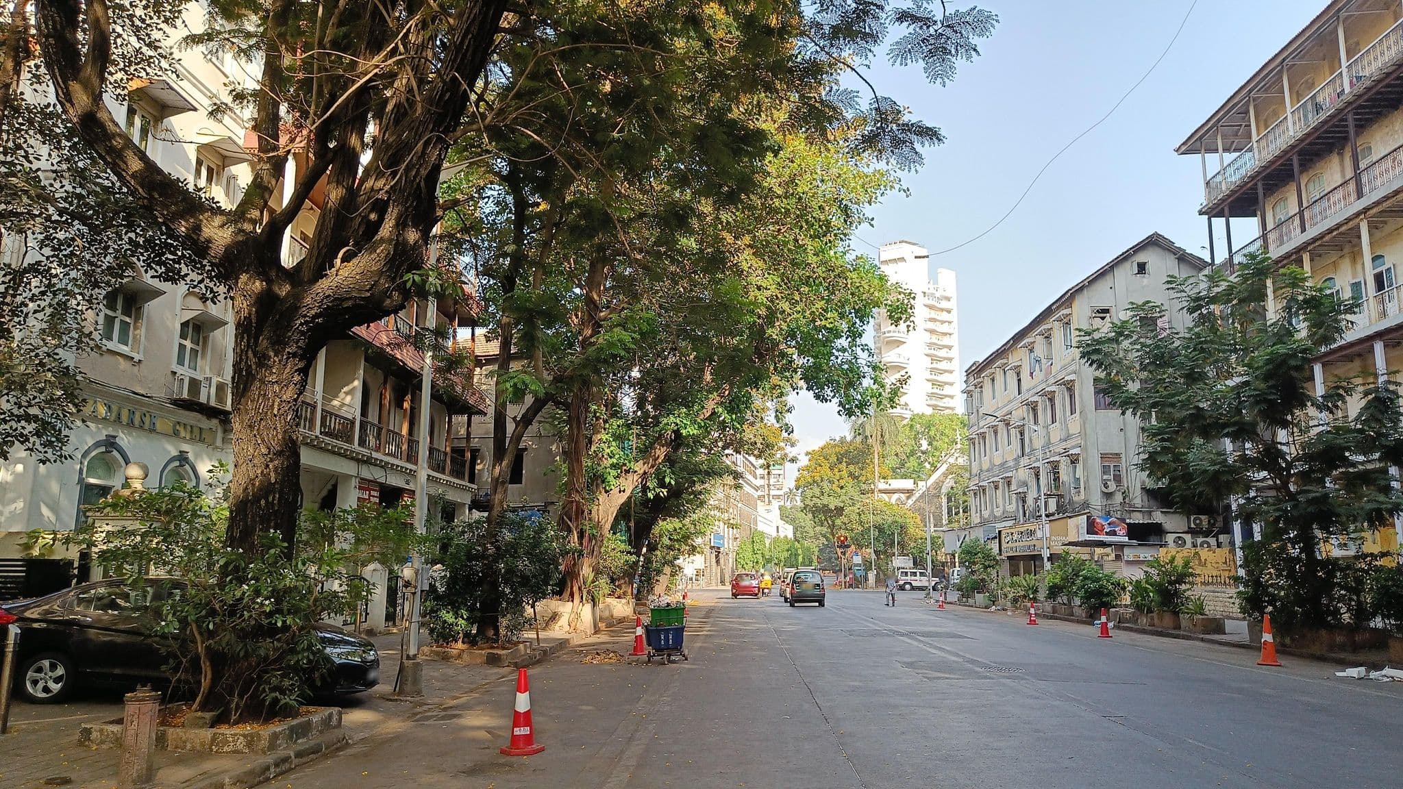Street view near Regent Hotel, Kegaon — © varunbhakhri (CC BY-SA · Mapillary)