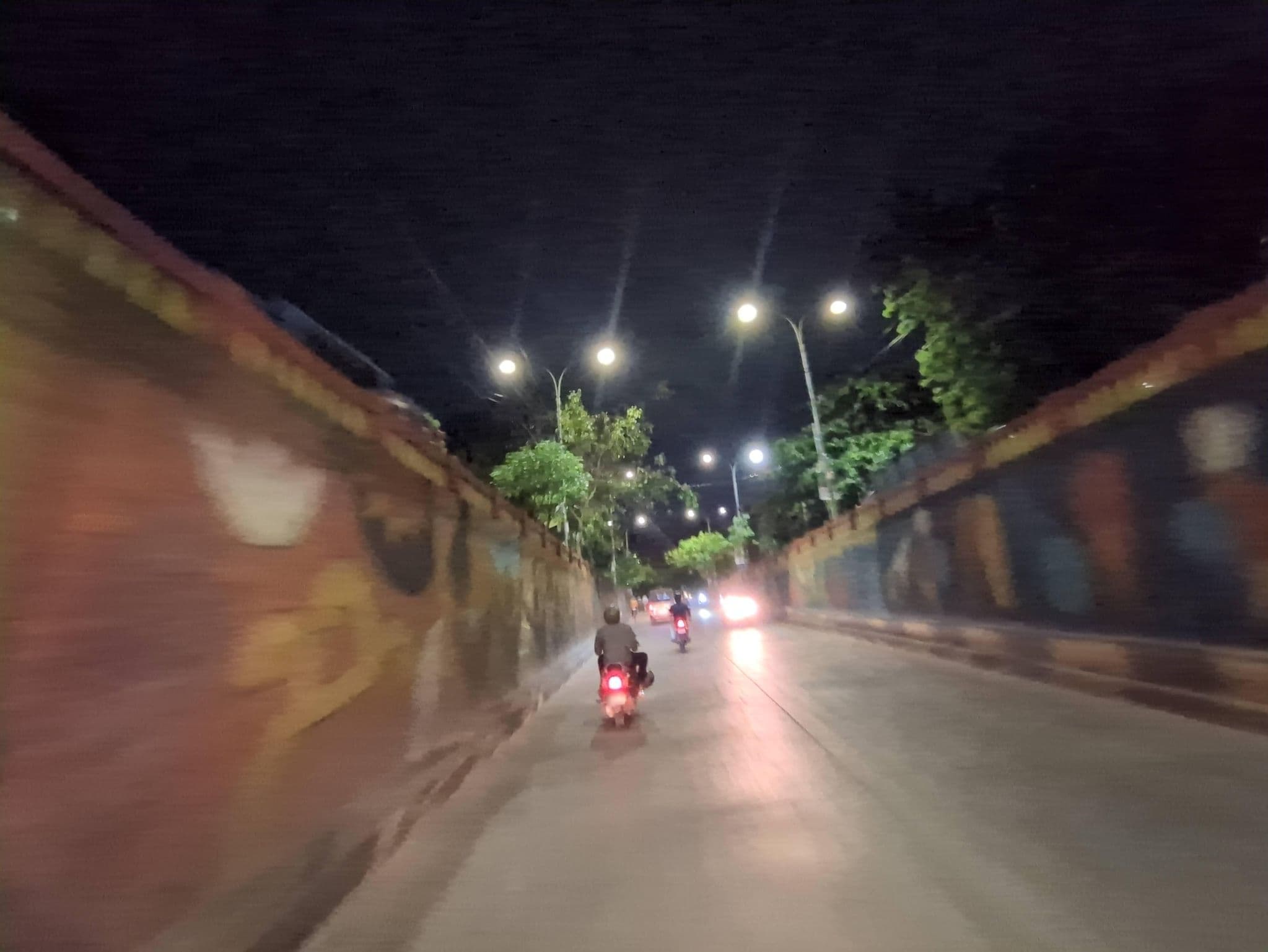 Street view near OYO 2527 Lake View Park, Nerkunram — © ganekum3 (CC BY-SA · Mapillary)