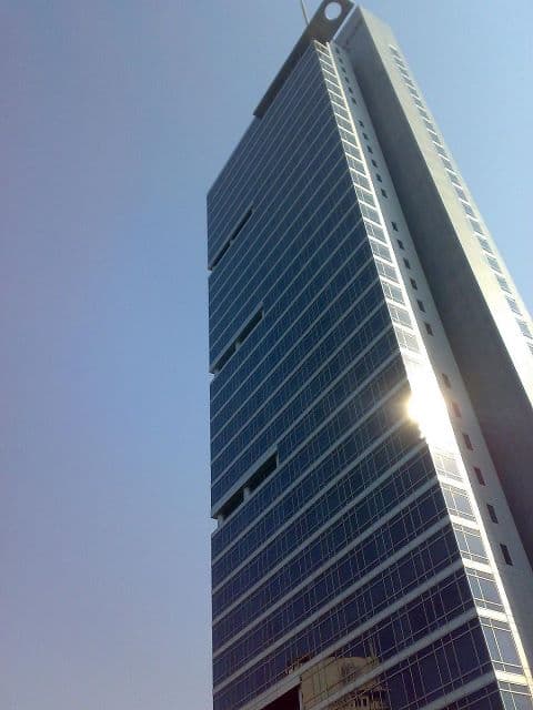 Four Seasons Hotel (via Wikimedia Commons, Public domain)
