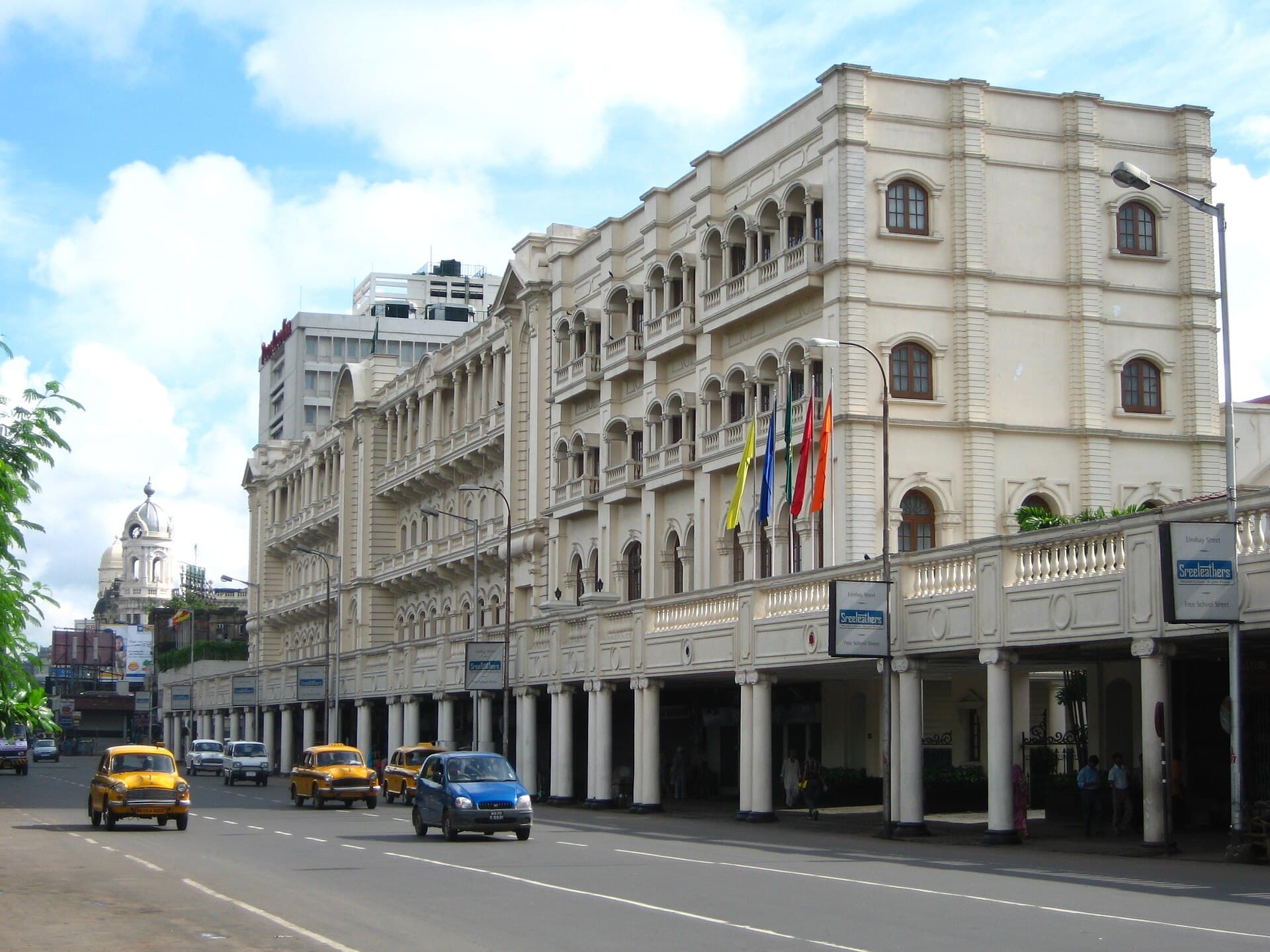 The Oberoi Grand (via Wikimedia Commons, CC BY-SA 3.0)
