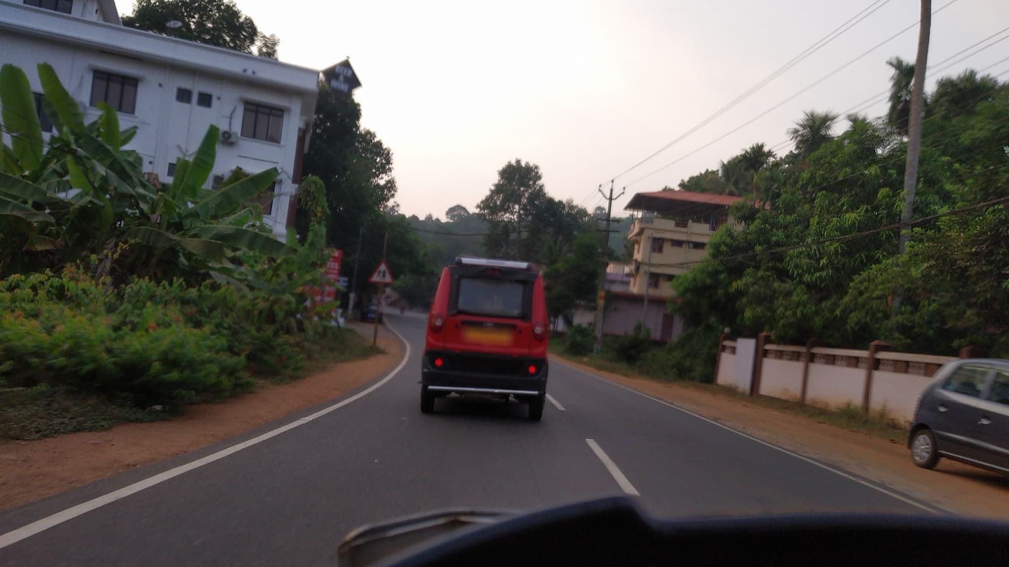 Street view near Matha Girls Hostel, Puthuppally — © jothishbabu (CC BY-SA · Mapillary)