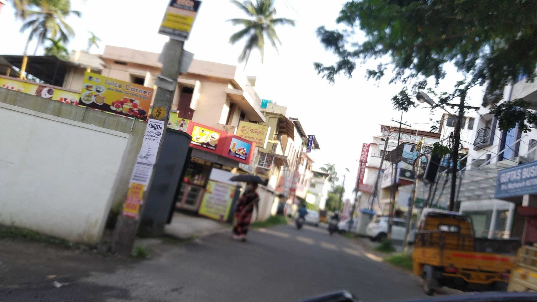 Street view near North Regency, Kanayannur