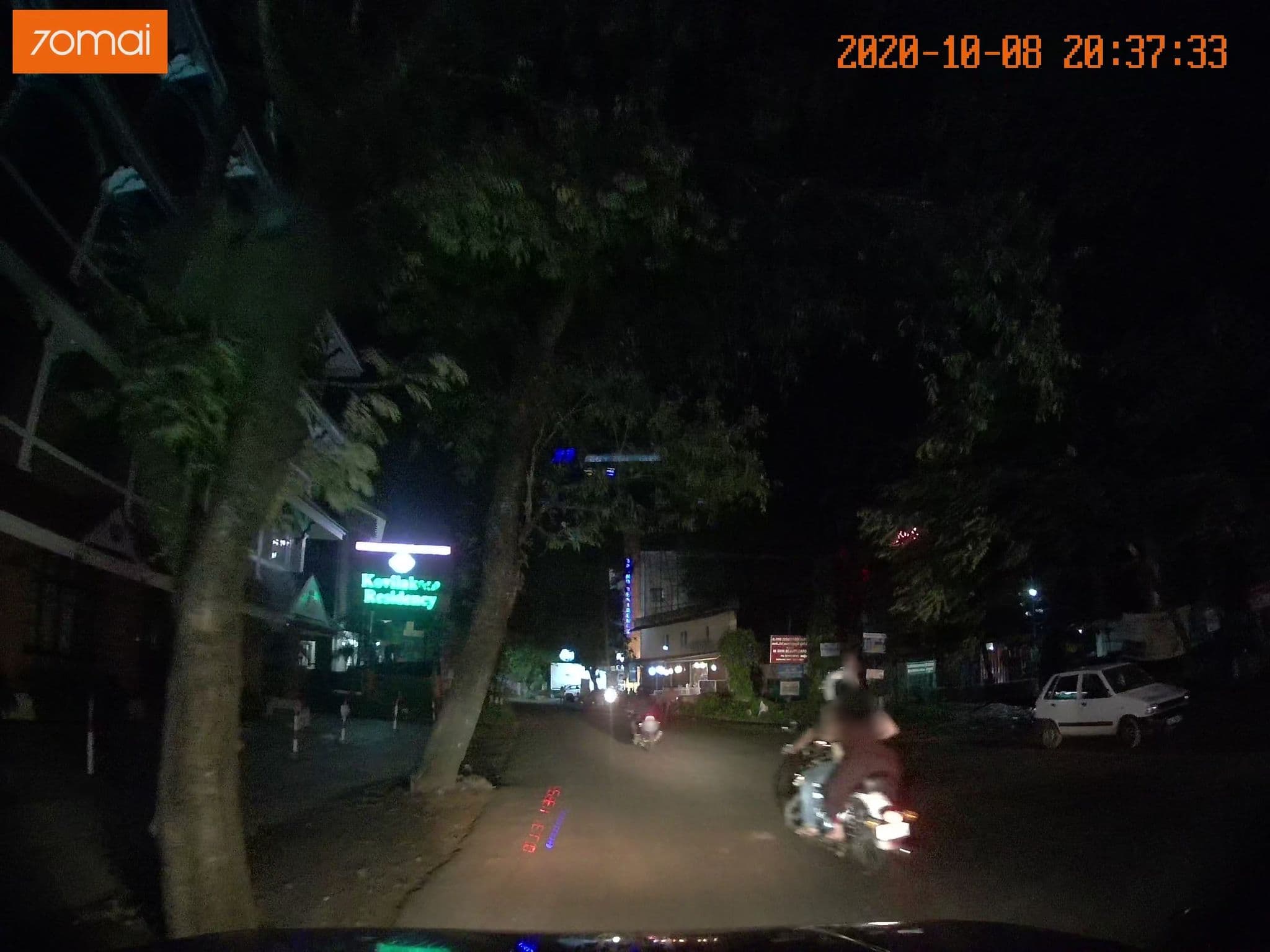 Street view near plaza recidency, Kozhikode — © johnichan (CC BY-SA · Mapillary)