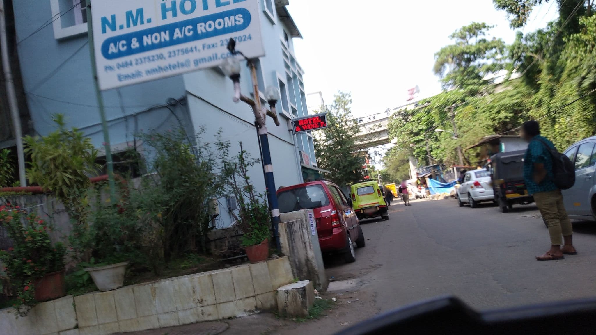 Street view near Hotel Embassy, Kanayannur