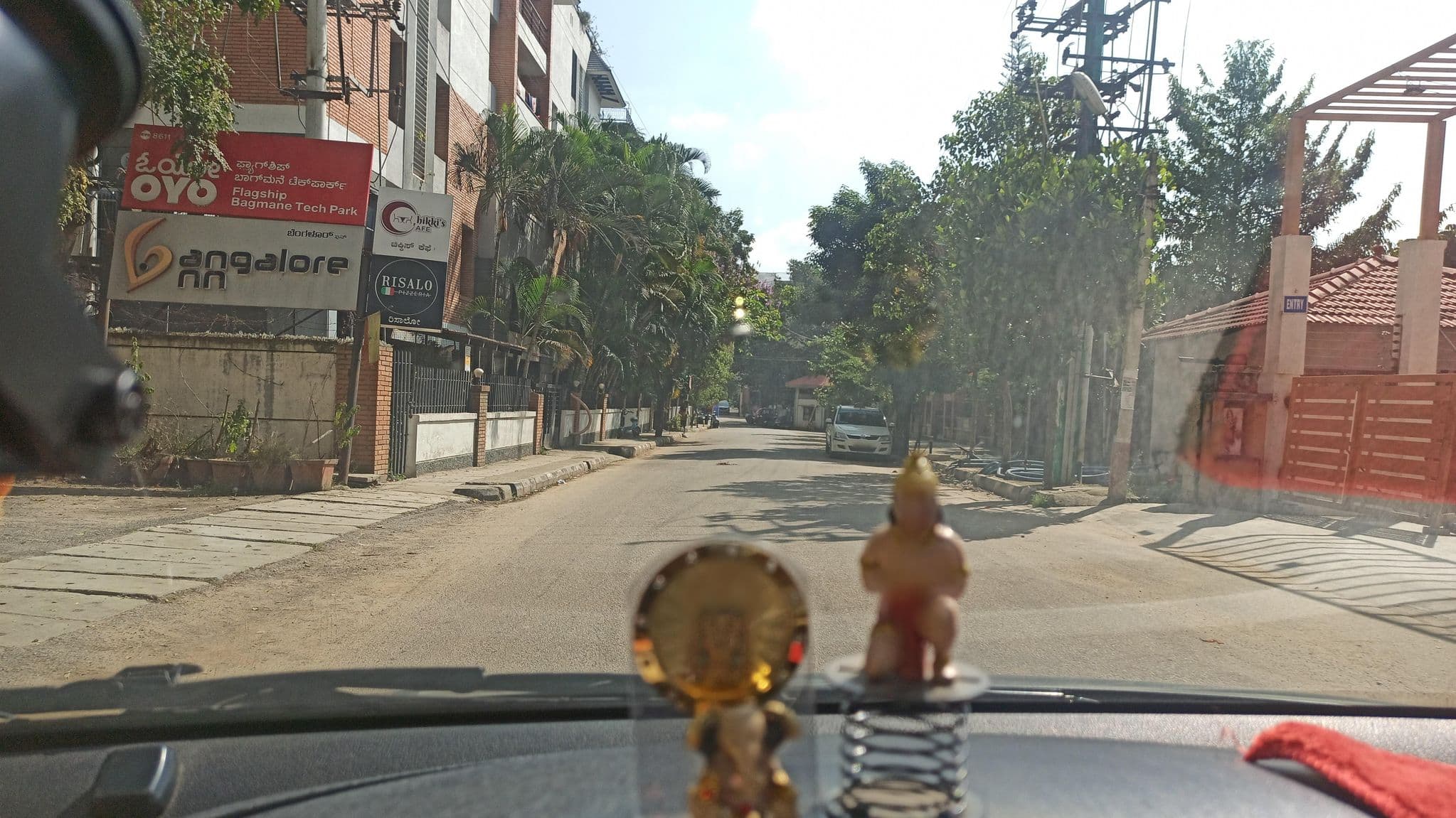 Street view near Lotus Hotel, Bengaluru