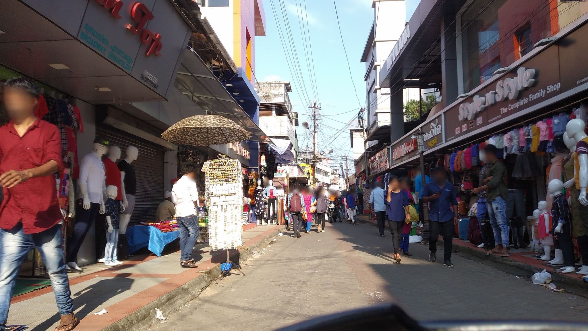 Street view near Marine Inn, Kanayannur — © jothishbabu (CC BY-SA · Mapillary)