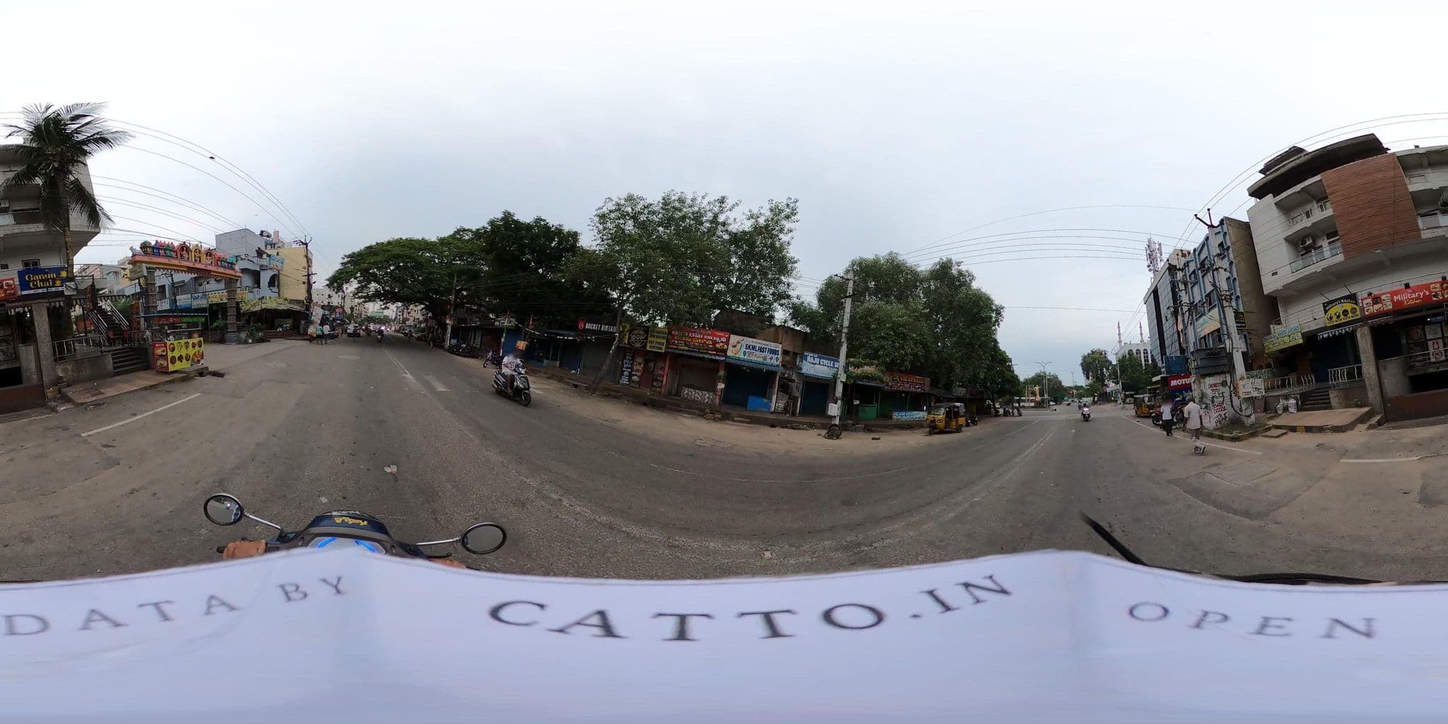 Street view near Hotel Simhagiri, Rasapūdipalem — © Catto (CC BY-SA · Mapillary)
