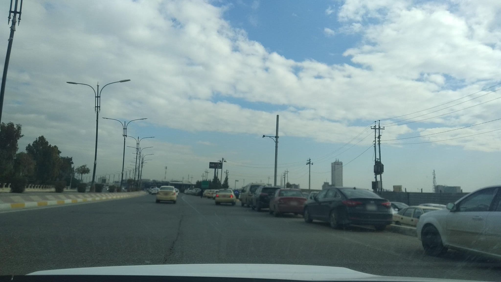 Street view near Main ST, Erbil — © muhammadismael (CC BY-SA · Mapillary)