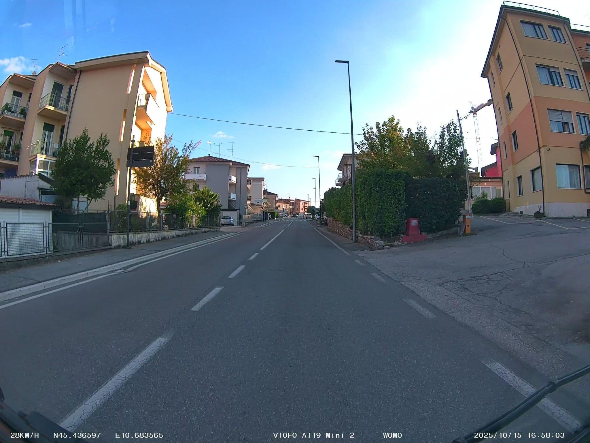 Street view near Green Park, Peschiera del Garda — © soulcover (CC BY-SA · Mapillary)
