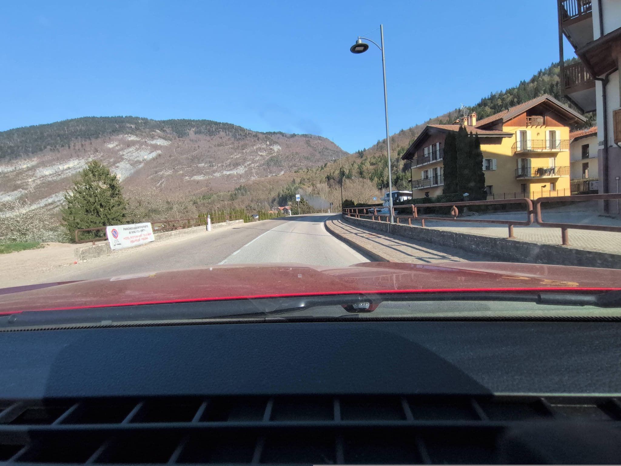 Street view near Hotel Olisamir, Andalo — © wolfsolver (CC BY-SA · Mapillary)