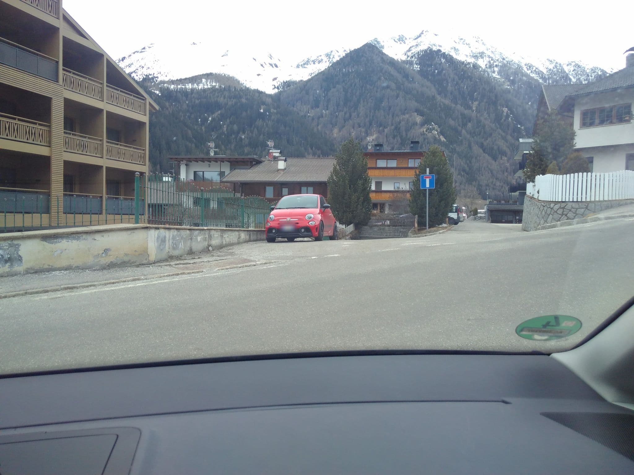 Street view near Falkensteinerhof, Rio di Pusteria — © zuse (CC BY-SA · Mapillary)