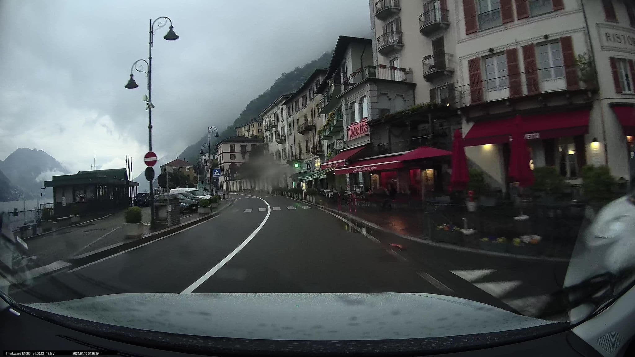 Street view near Hotel Argegno, Nesso — © maxim752 (CC BY-SA · Mapillary)
