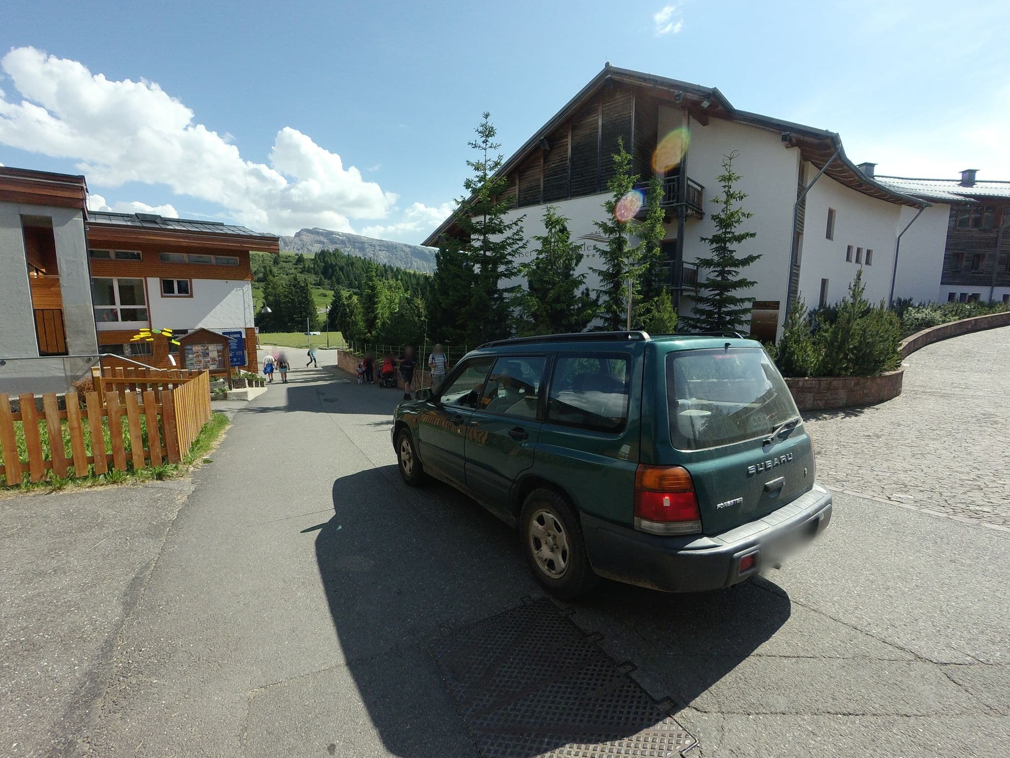 Street view near Seiser Alm Plaza, Siusi