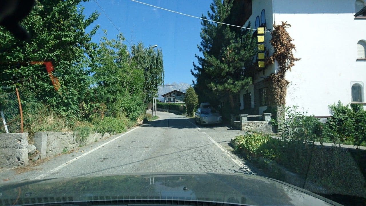 Street view near Hotel Hirondelle, Aosta — © voschix (CC BY-SA · Mapillary)