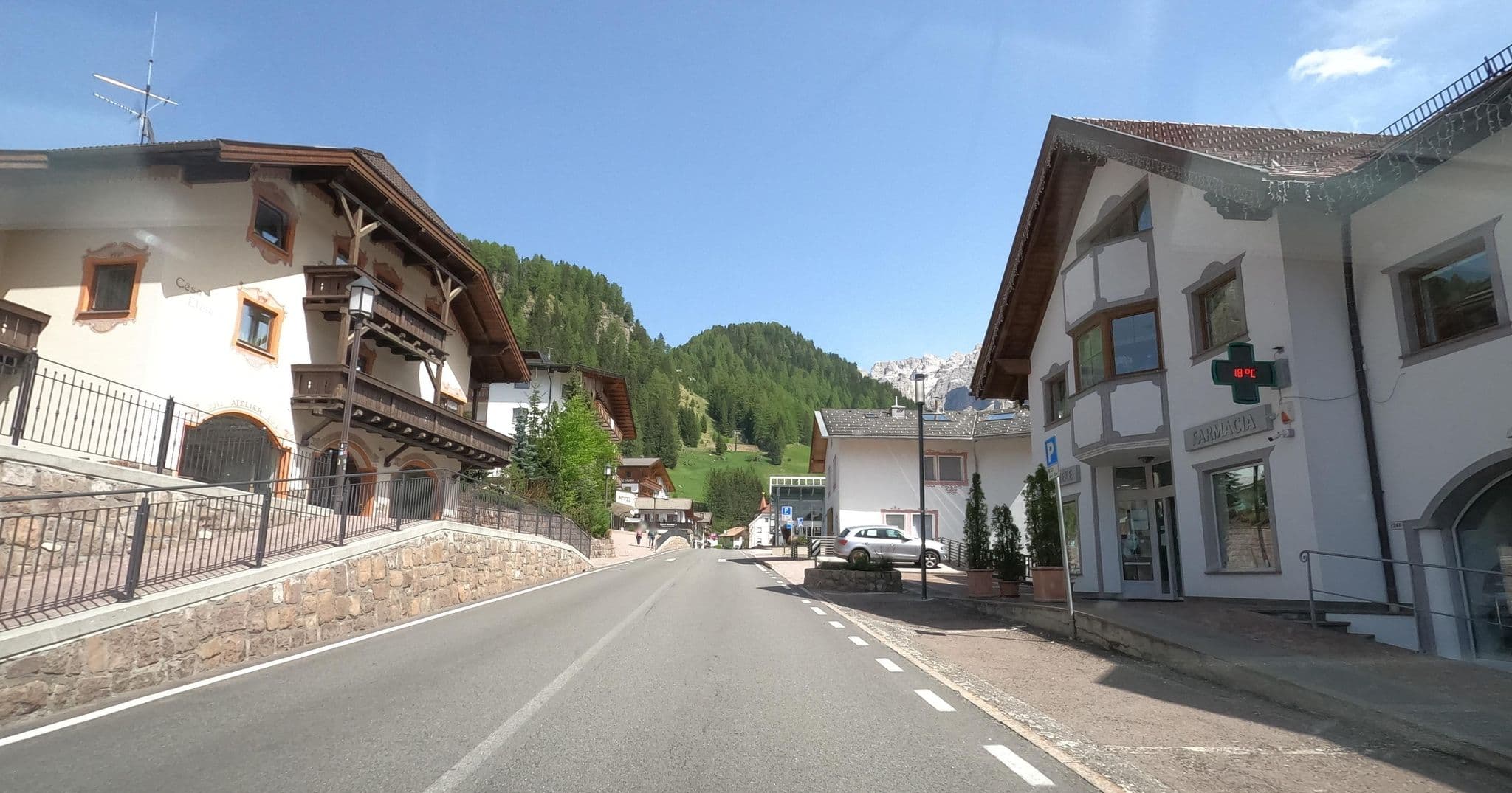 Street view near Elise, Selva