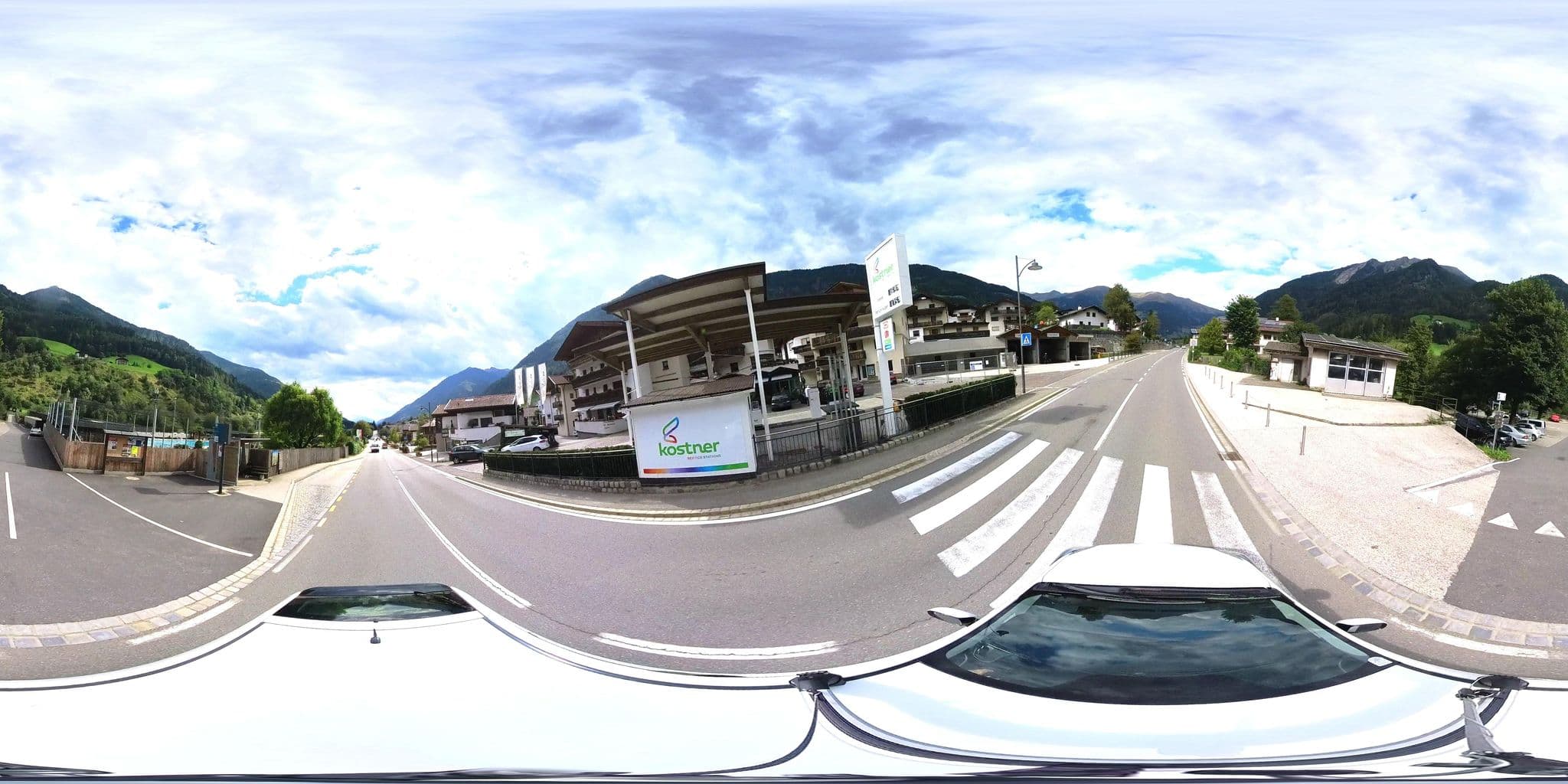 Street view near Hotel Pfandleralm, San Martino in Passiria — © osmplus_org (CC BY-SA · Mapillary)