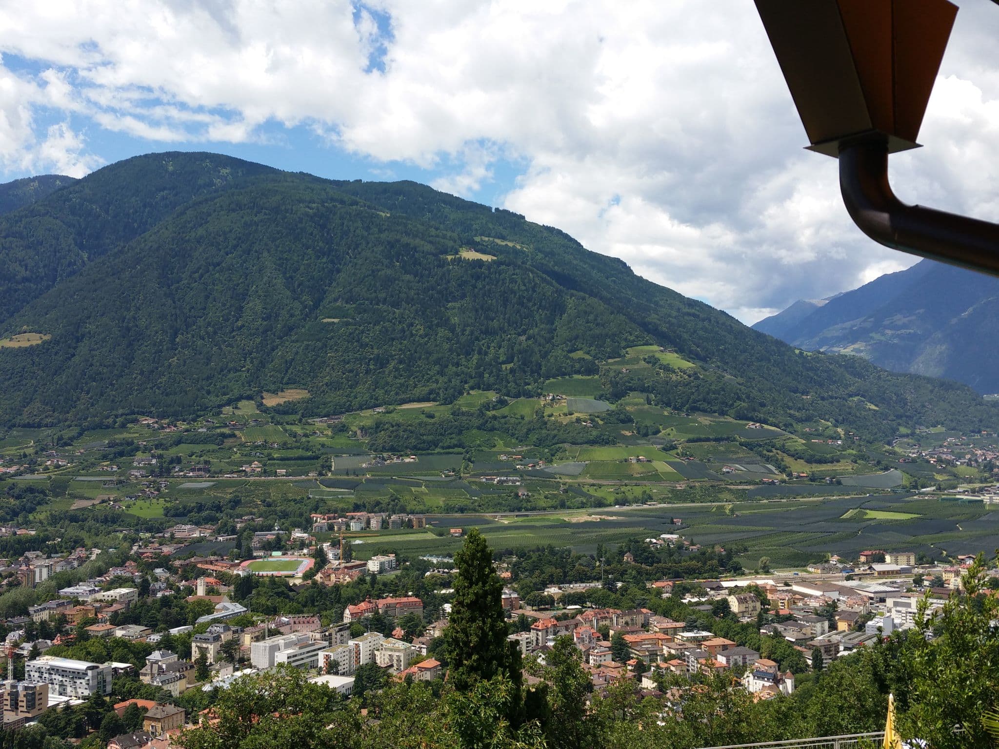 Street view near Hotel Bellevue, Merano — © madel (CC BY-SA · Mapillary)