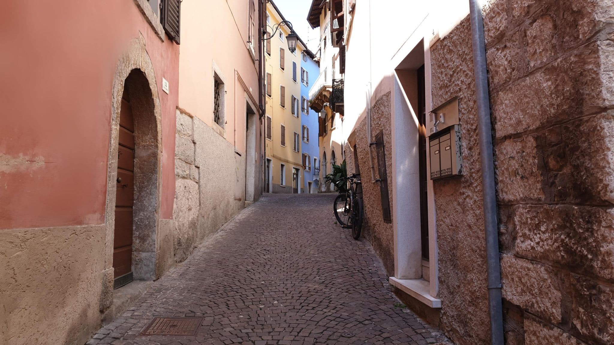 Street view near Apartments Mama, Riva del Garda
