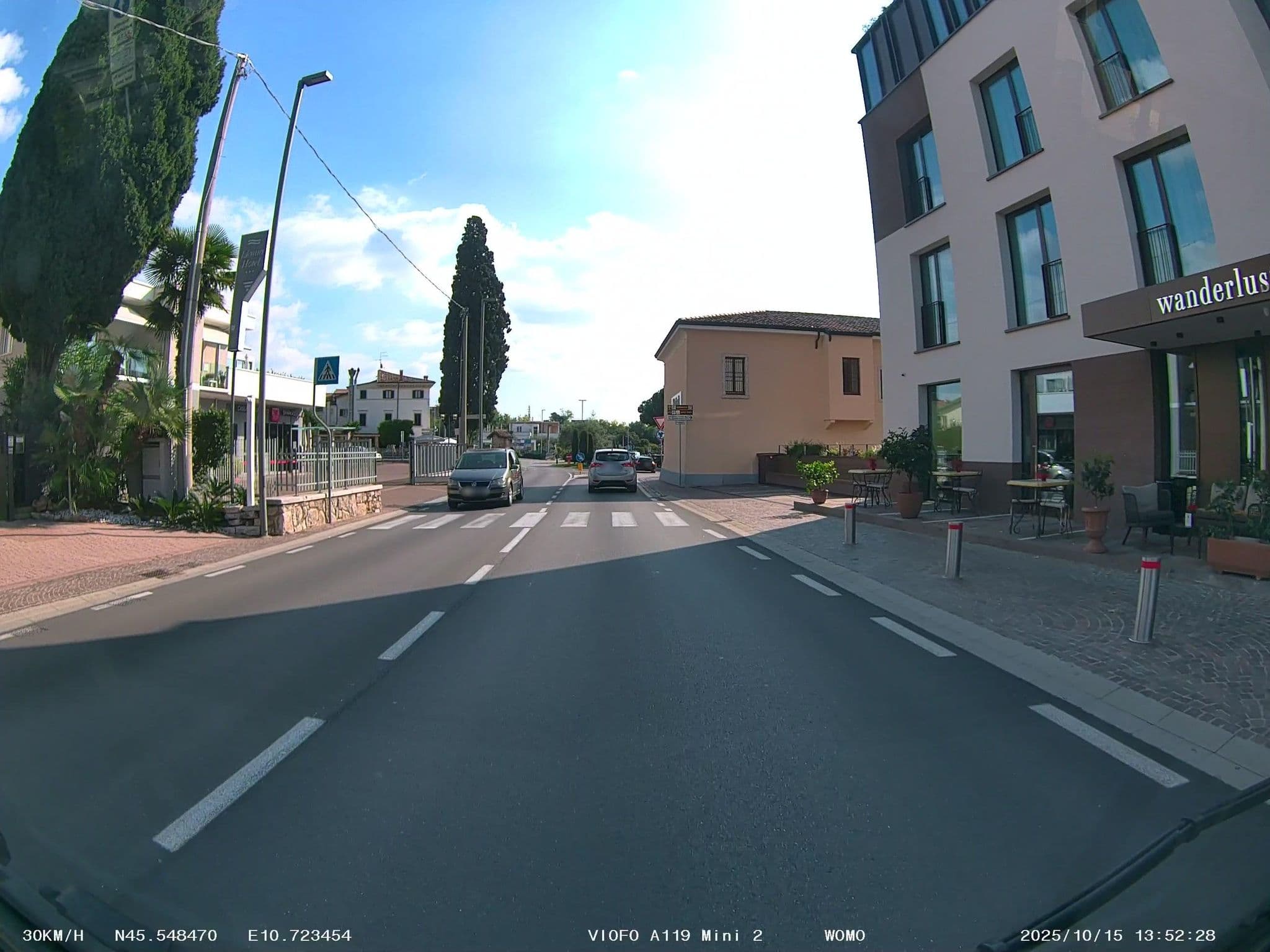 Street view near Santa Maria, Bardolino — © soulcover (CC BY-SA · Mapillary)