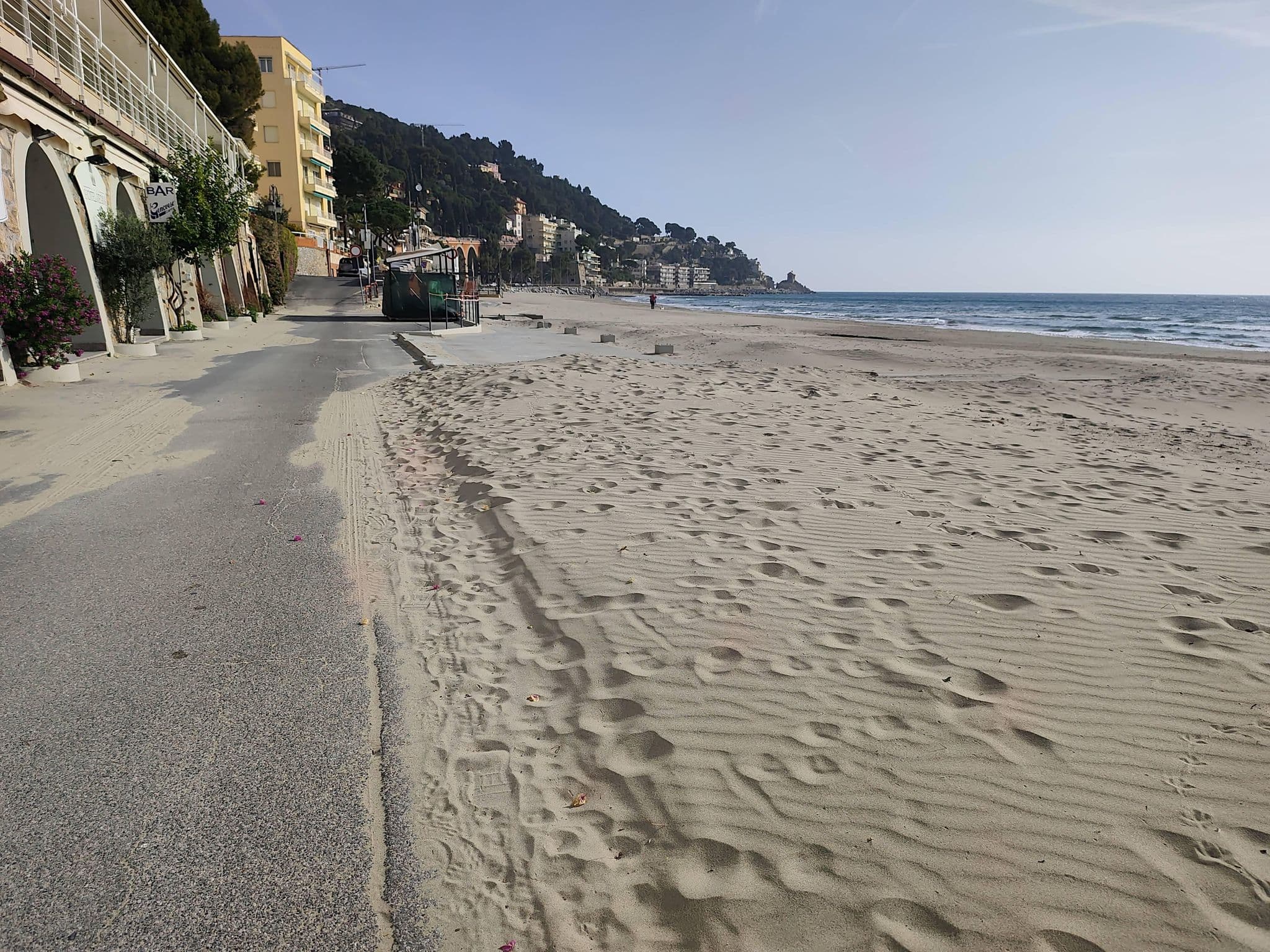 Street view near hotel regina, Alassio — © Duro (CC BY-SA · Mapillary)