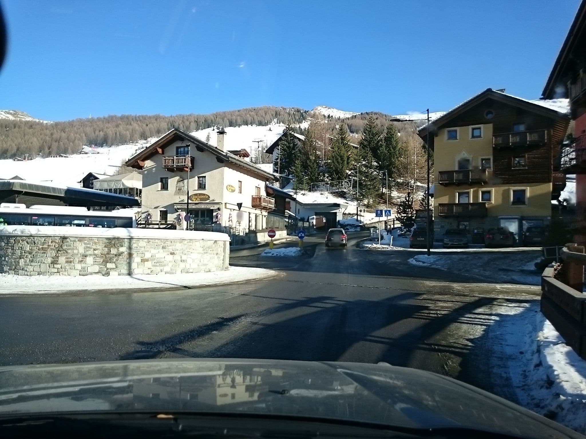 Street view near Hotel Bondi, Livigno