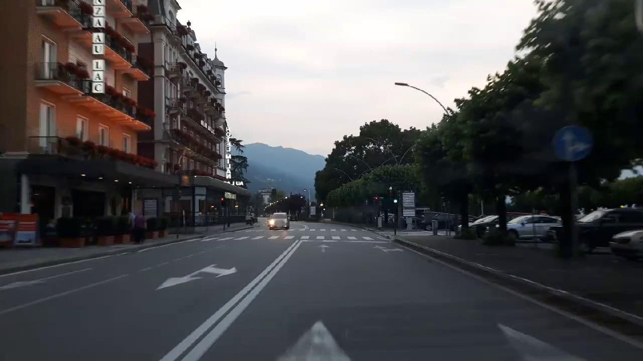 Street view near Italie & Suisse, Stresa — © roadroid (CC BY-SA · Mapillary)