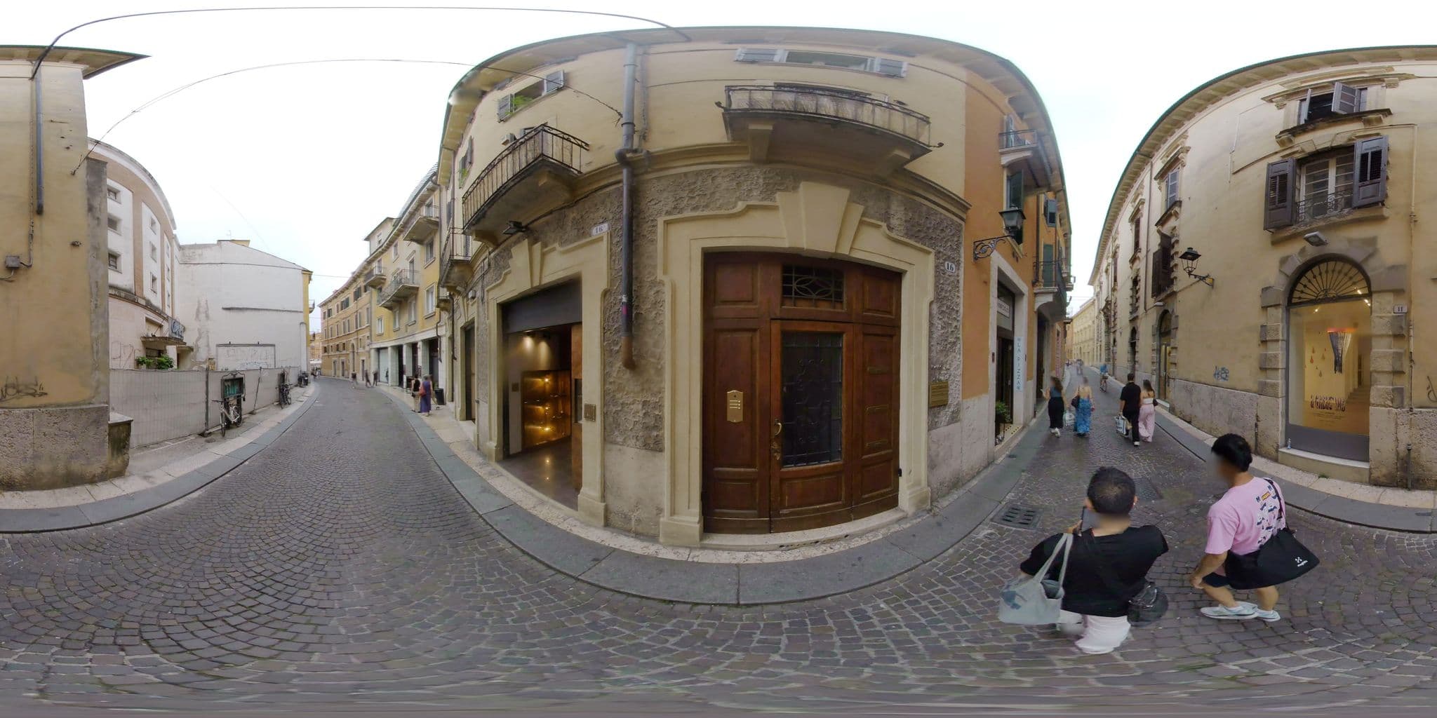 Street view near Appartamento Aberdan, Verona
