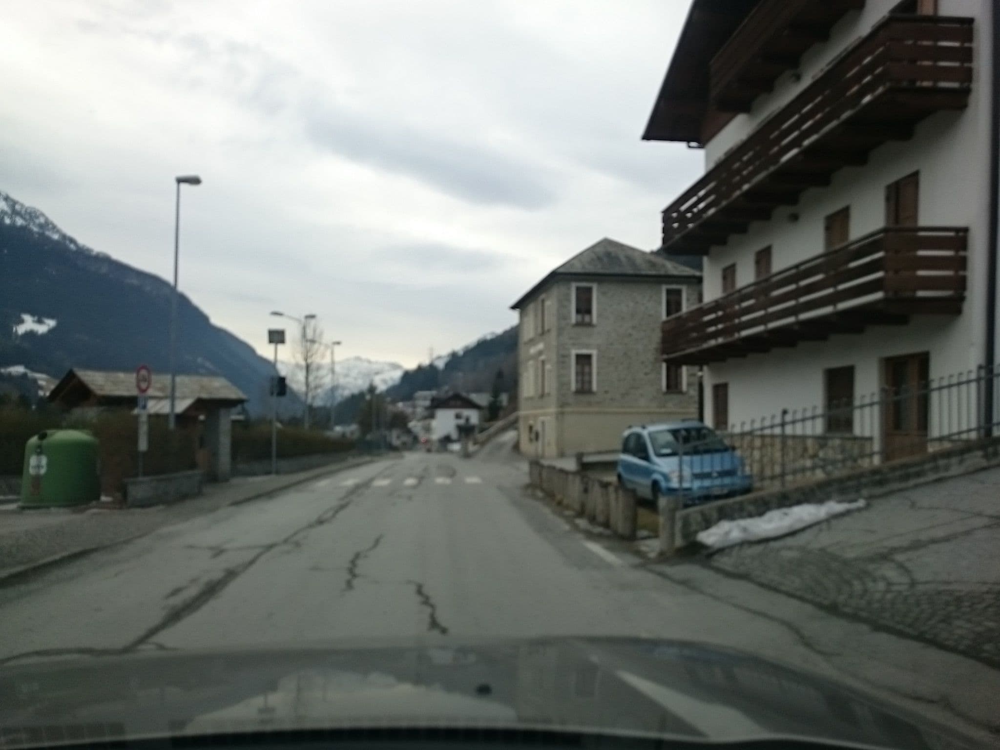Street view near Rentando, Bormio — © voschix (CC BY-SA · Mapillary)
