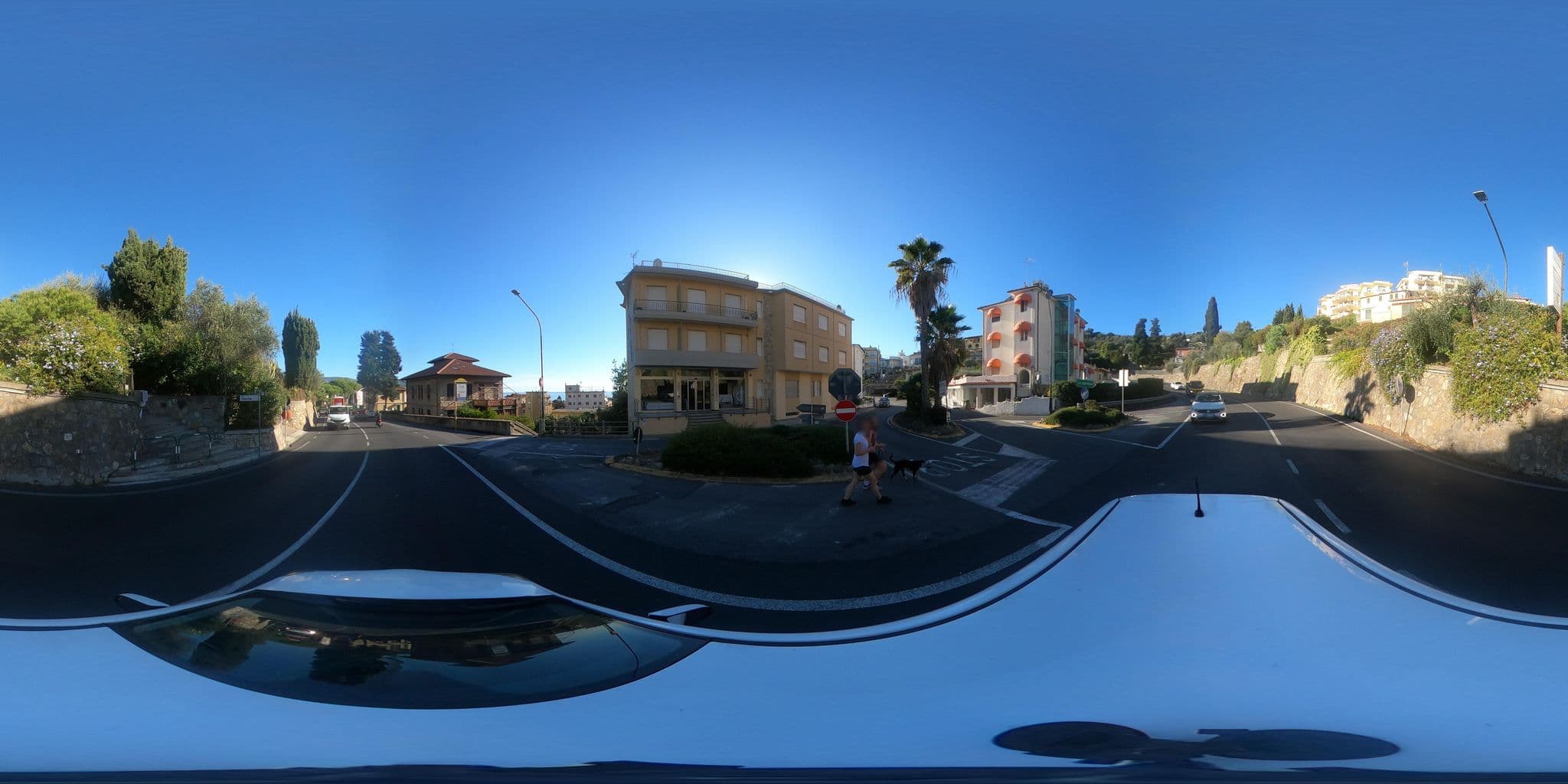Street view near Hotel Villa Igea, Diano Marina — © LucianoC63 (CC BY-SA · Mapillary)