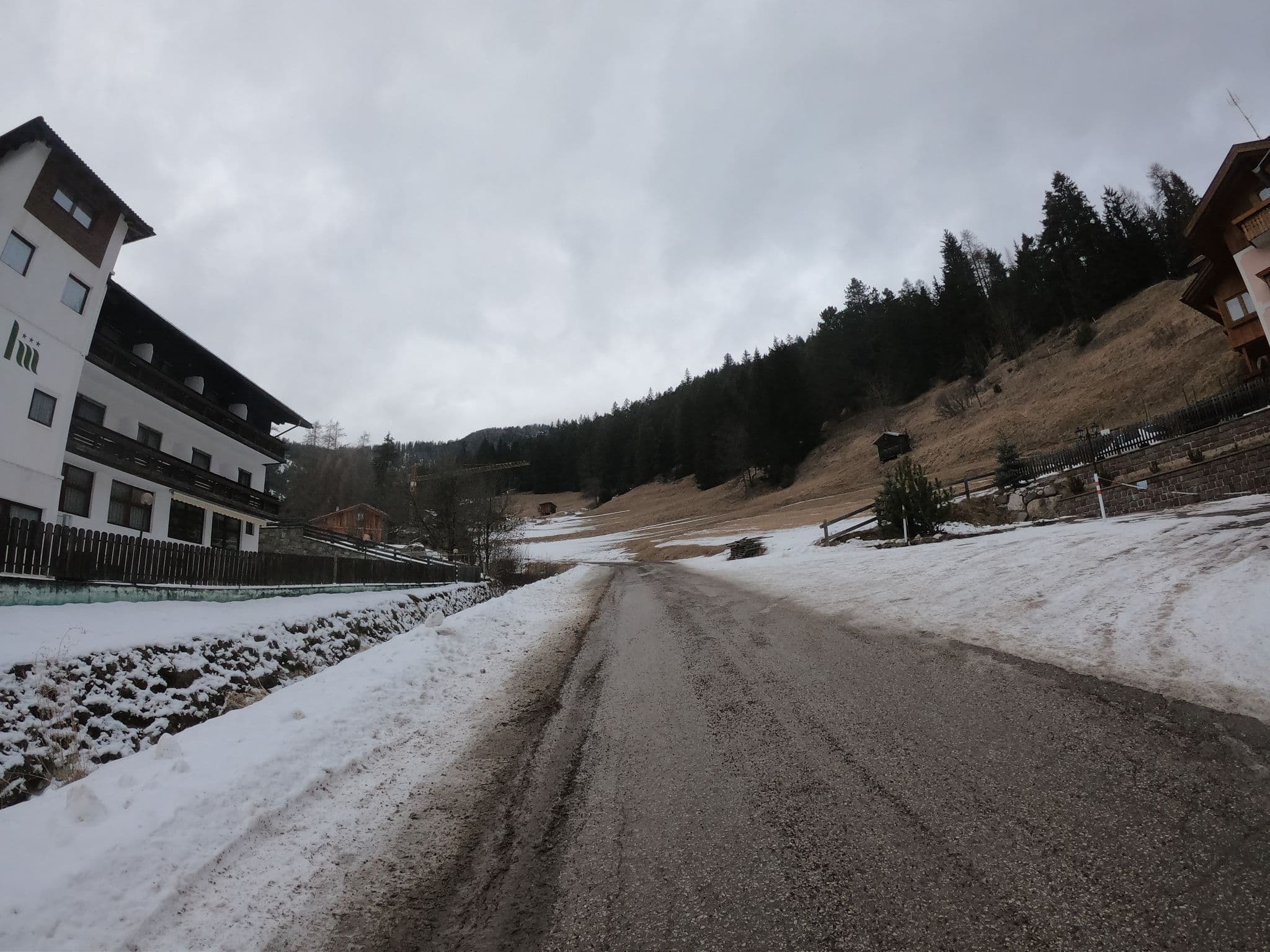 Street view near Hotel Miramonti, Vigo di Fassa — © chrisbeddow (CC BY-SA · Mapillary)