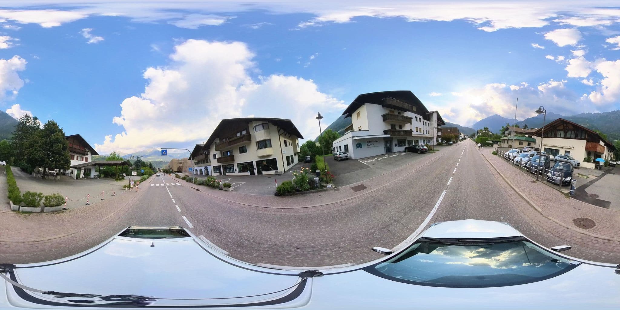 Street view near Schrötter Marieluise, Lagundo