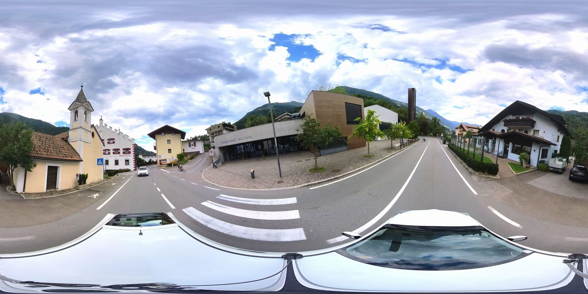 Street view near Hotel Die Alpenhof-Lodge, Scena - Schenna